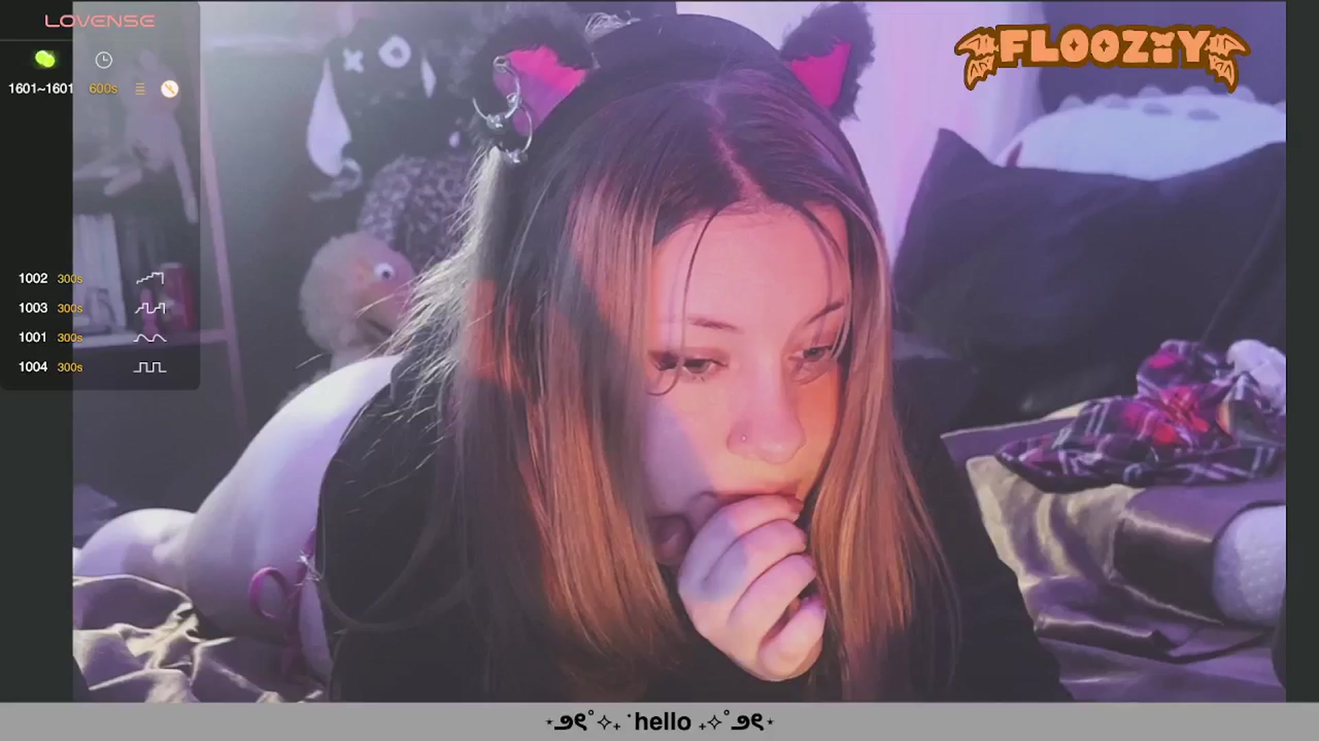 Gallery image thumbnail from flooziy's myfreecams stream on, 10/27/2024, 06:30 image 8 of 20