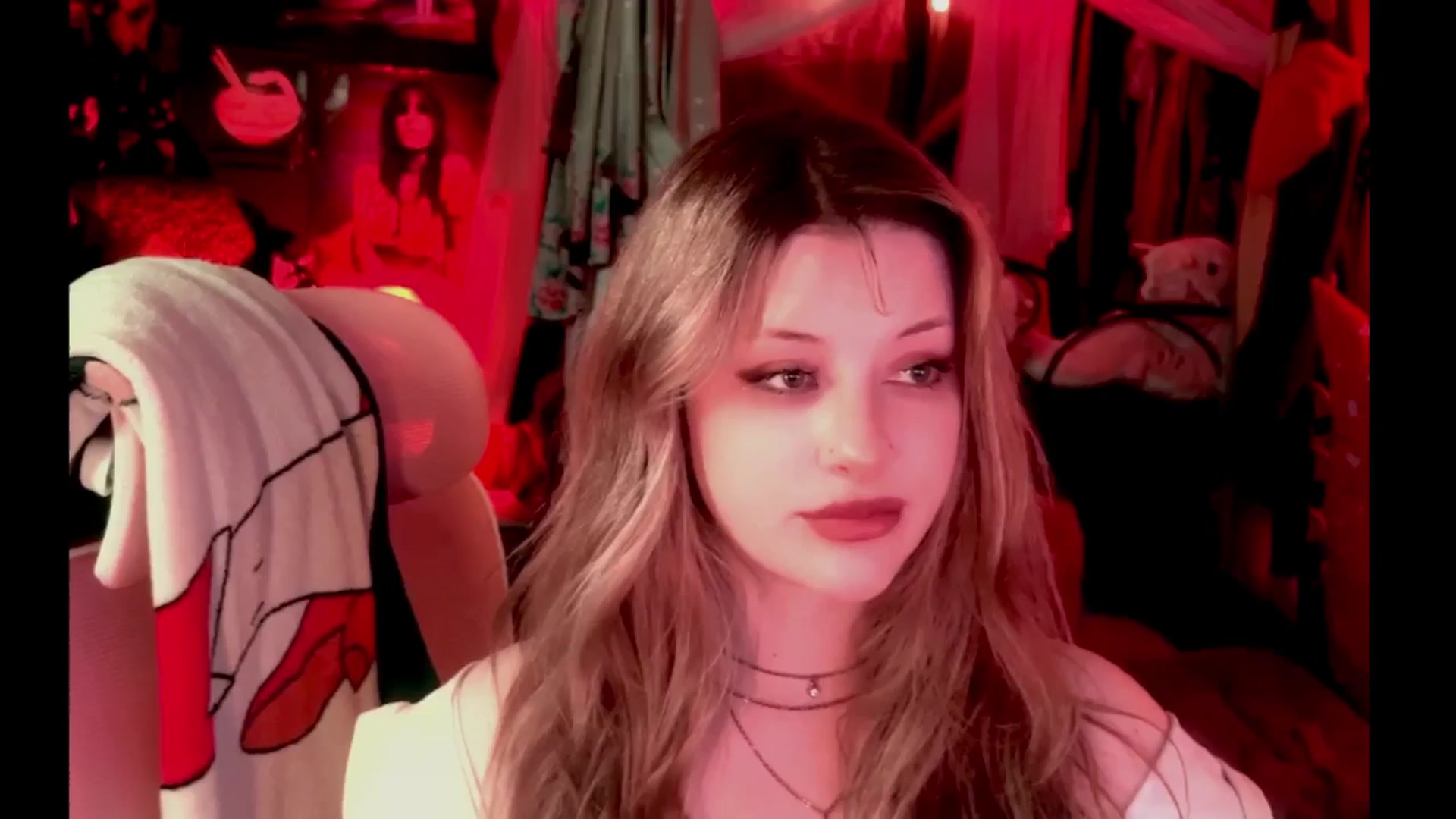 Gallery image thumbnail from flooziy's myfreecams stream on, 11/01/2024, 01:29 image 14 of 20