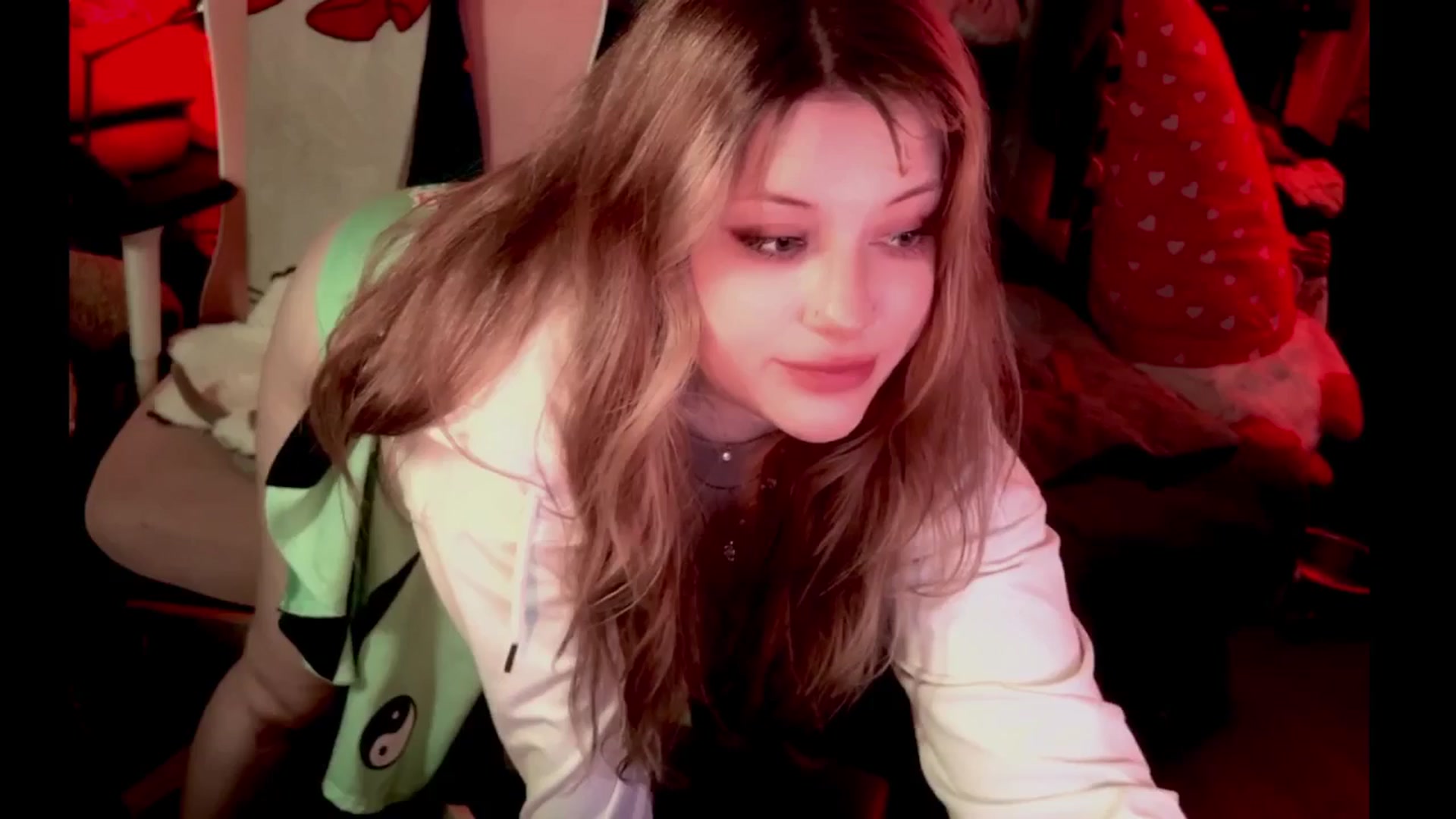 Gallery image thumbnail from flooziy's myfreecams stream on, 11/01/2024, 01:29 image 10 of 20