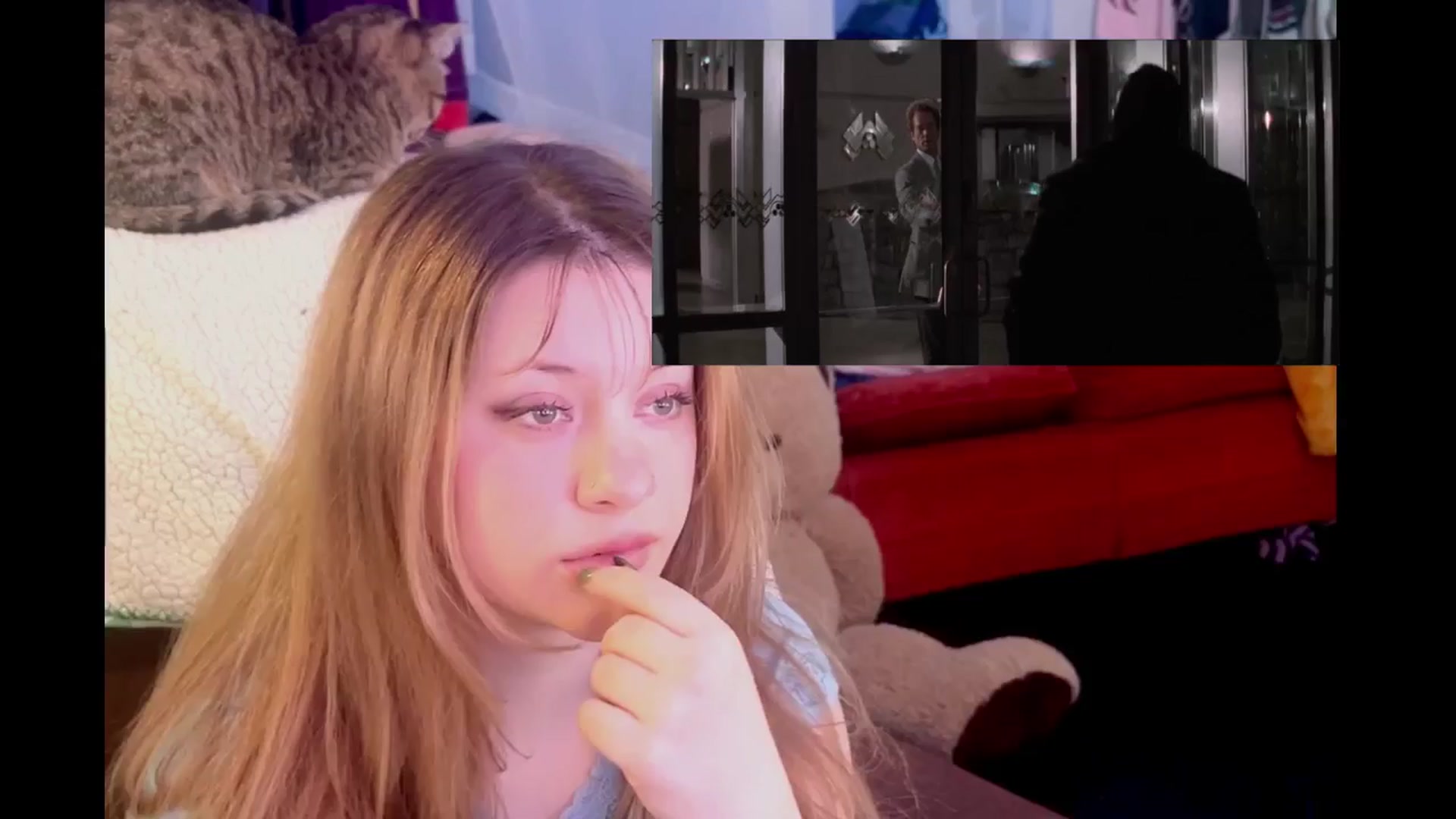 Gallery image thumbnail from flooziy's myfreecams stream on, 12/11/2024, 09:38 image 8 of 20