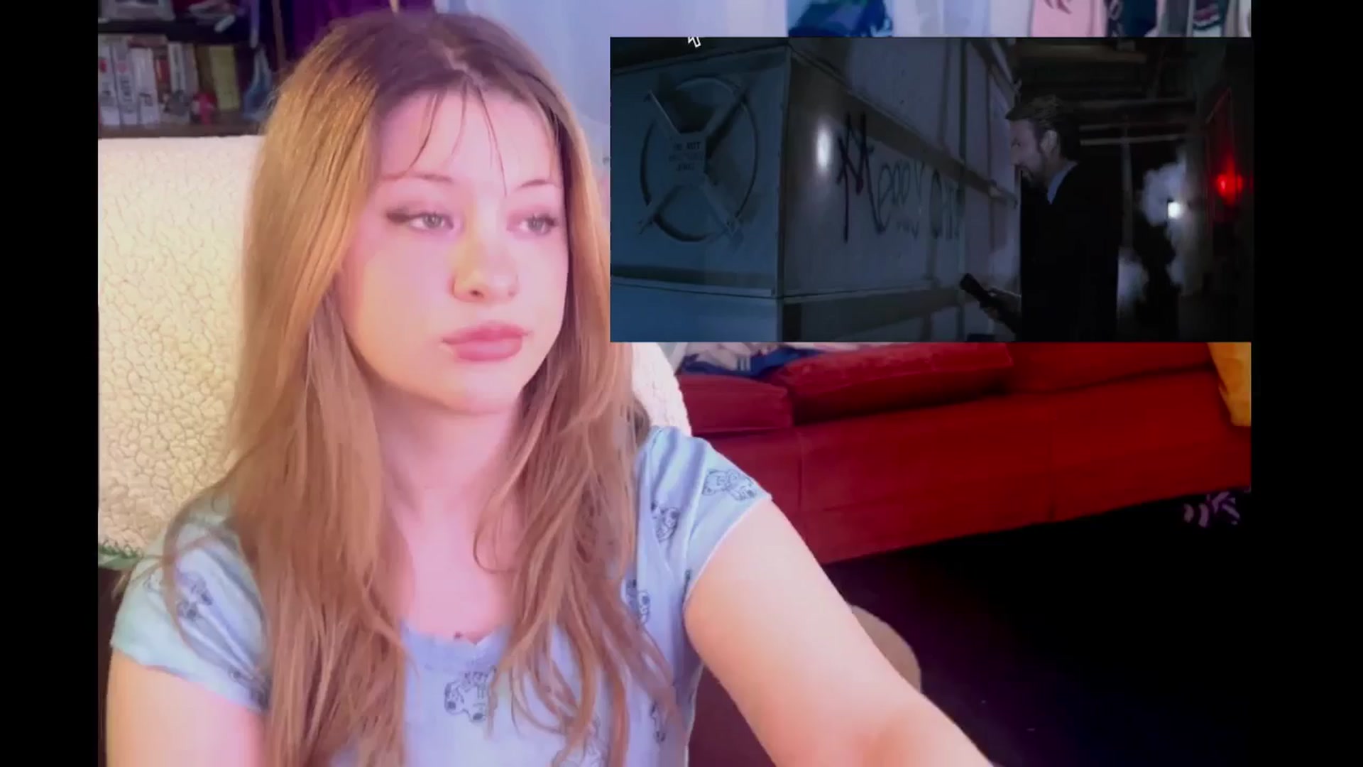 Gallery image thumbnail from flooziy's myfreecams stream on, 12/11/2024, 09:38 image 16 of 20