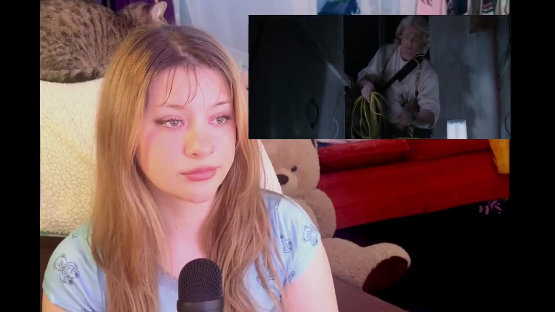 Gallery image thumbnail from flooziy's myfreecams stream on, 12/11/2024, 09:38 image 3 of 20
