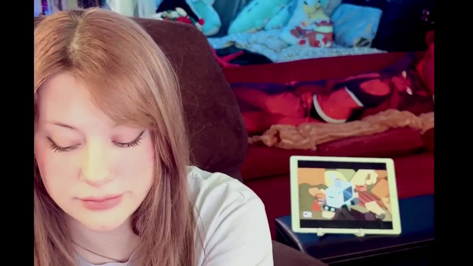 Gallery image thumbnail from flooziy's myfreecams stream on, 01/14/2025, 08:17 image 4 of 20
