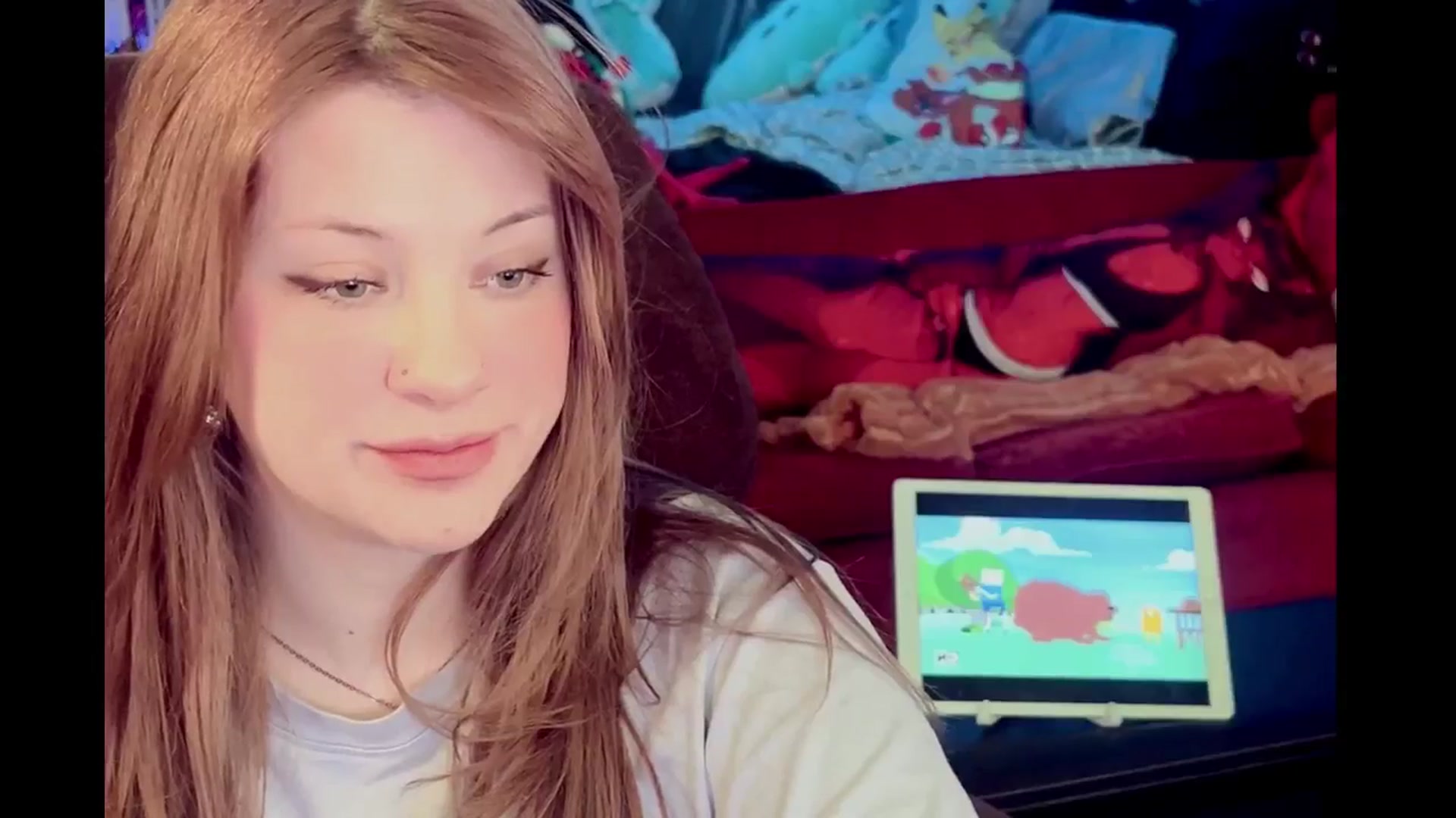 Gallery image thumbnail from flooziy's myfreecams stream on, 01/14/2025, 08:17 image 16 of 20