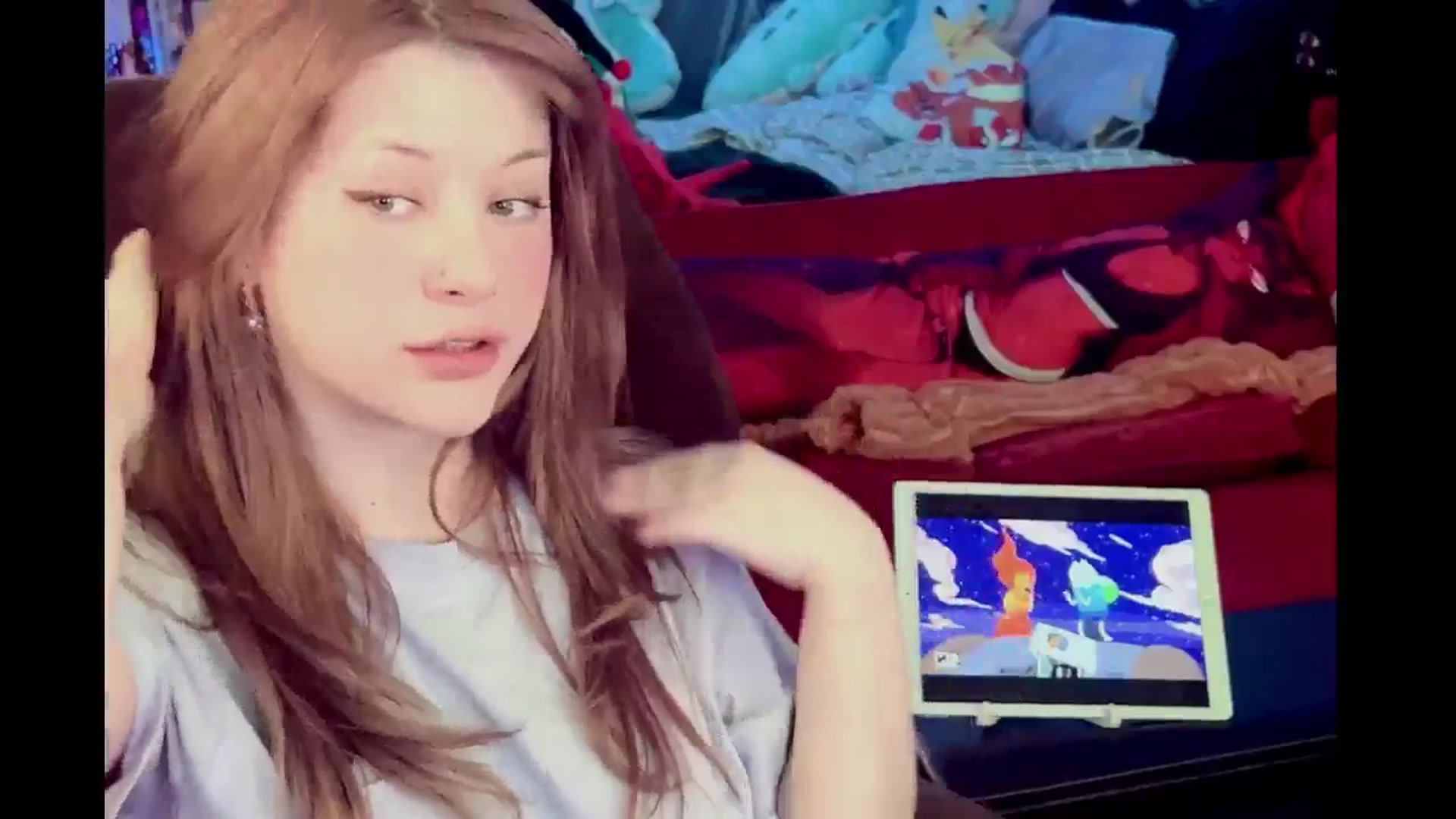 Gallery image thumbnail from flooziy's myfreecams stream on, 01/14/2025, 08:17 image 11 of 20
