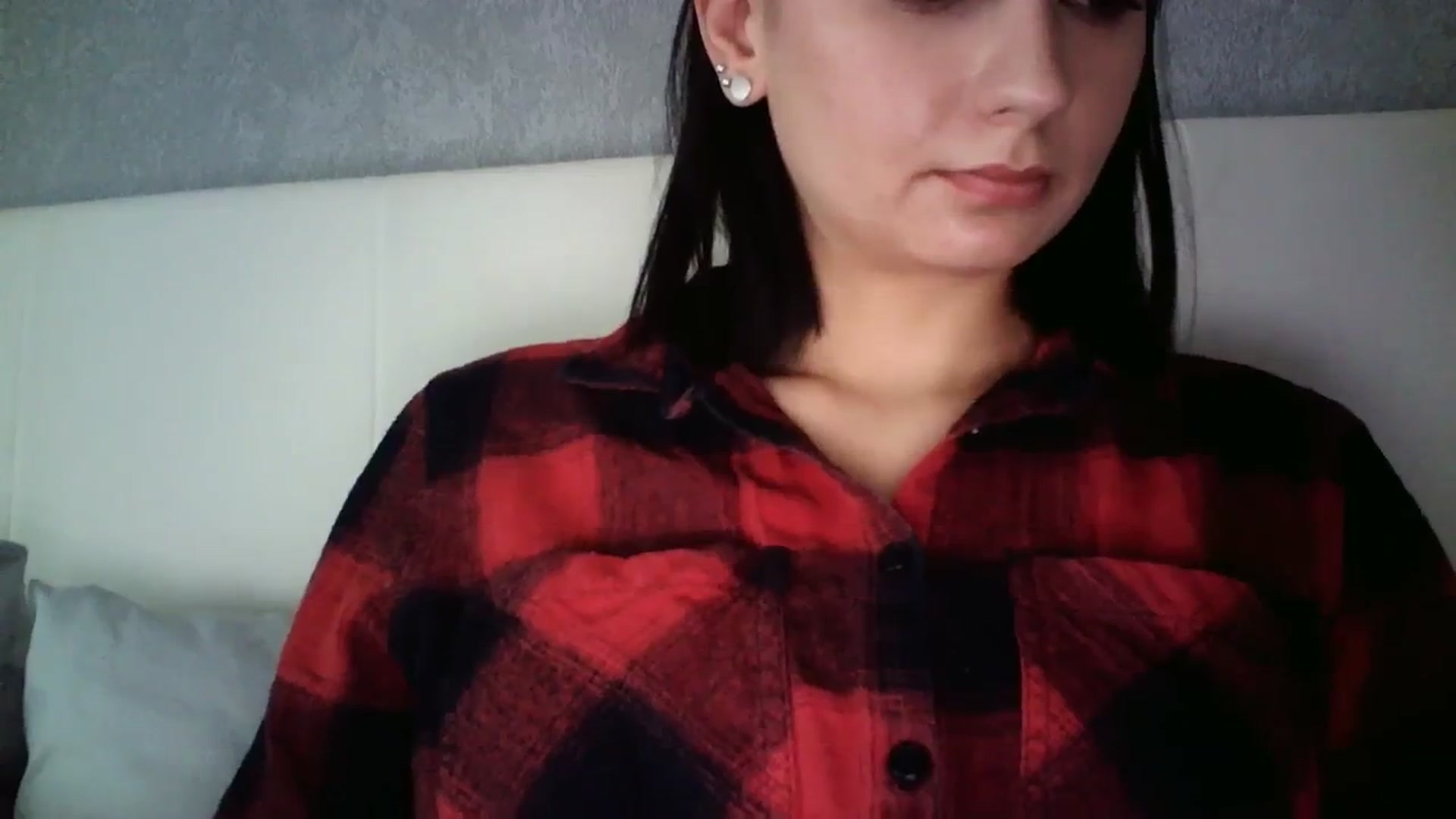 Gallery image thumbnail from flower_girll's myfreecams stream on, 02/07/2024, 12:36 image 3 of 20