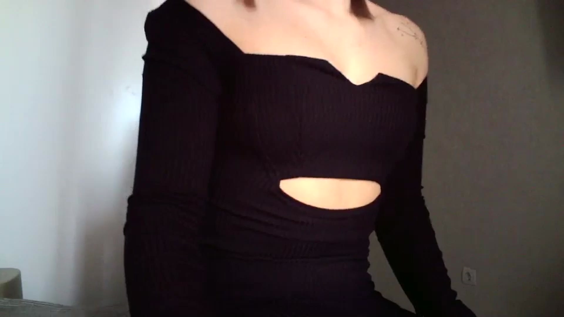 Gallery image thumbnail from flower_girll's myfreecams stream on, 02/27/2024, 10:47 image 8 of 20