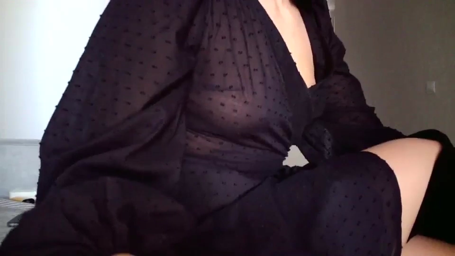 Gallery image thumbnail from flower_girll's myfreecams stream on, 02/27/2024, 10:47 image 14 of 20