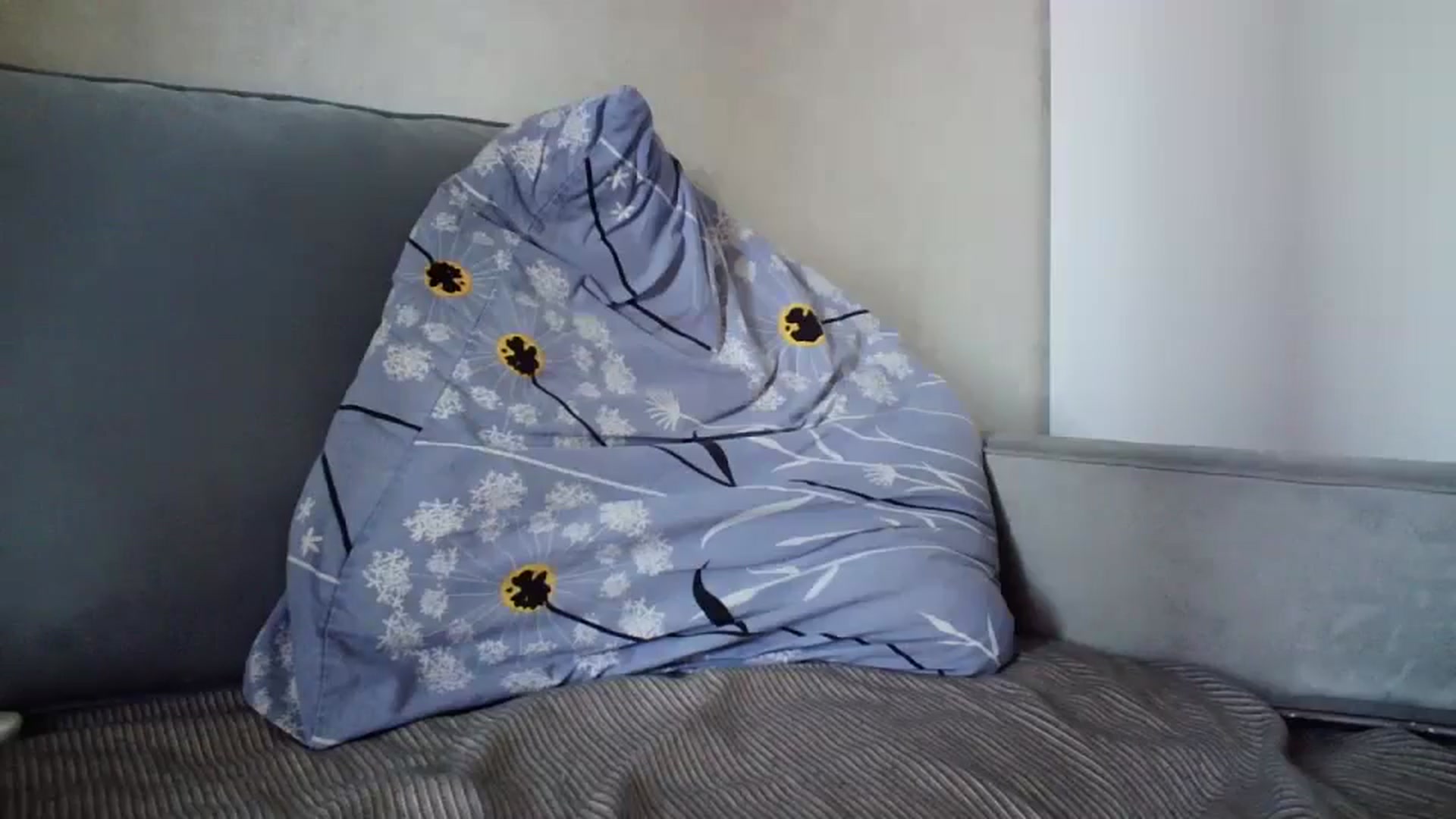 Gallery image thumbnail from flower_girll's myfreecams stream on, 02/27/2024, 12:25 image 20 of 20