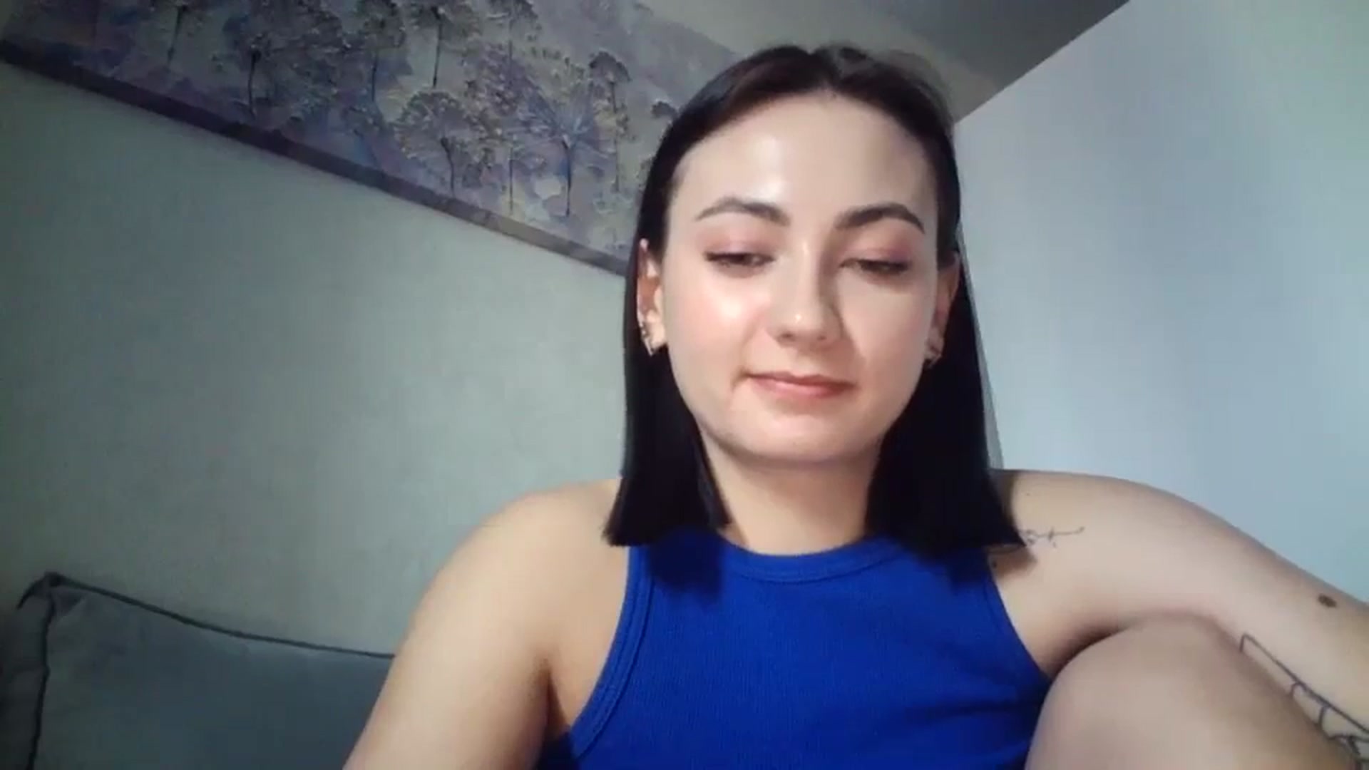 Gallery image thumbnail from flower_girll's myfreecams stream on, 03/04/2024, 13:29 image 12 of 20