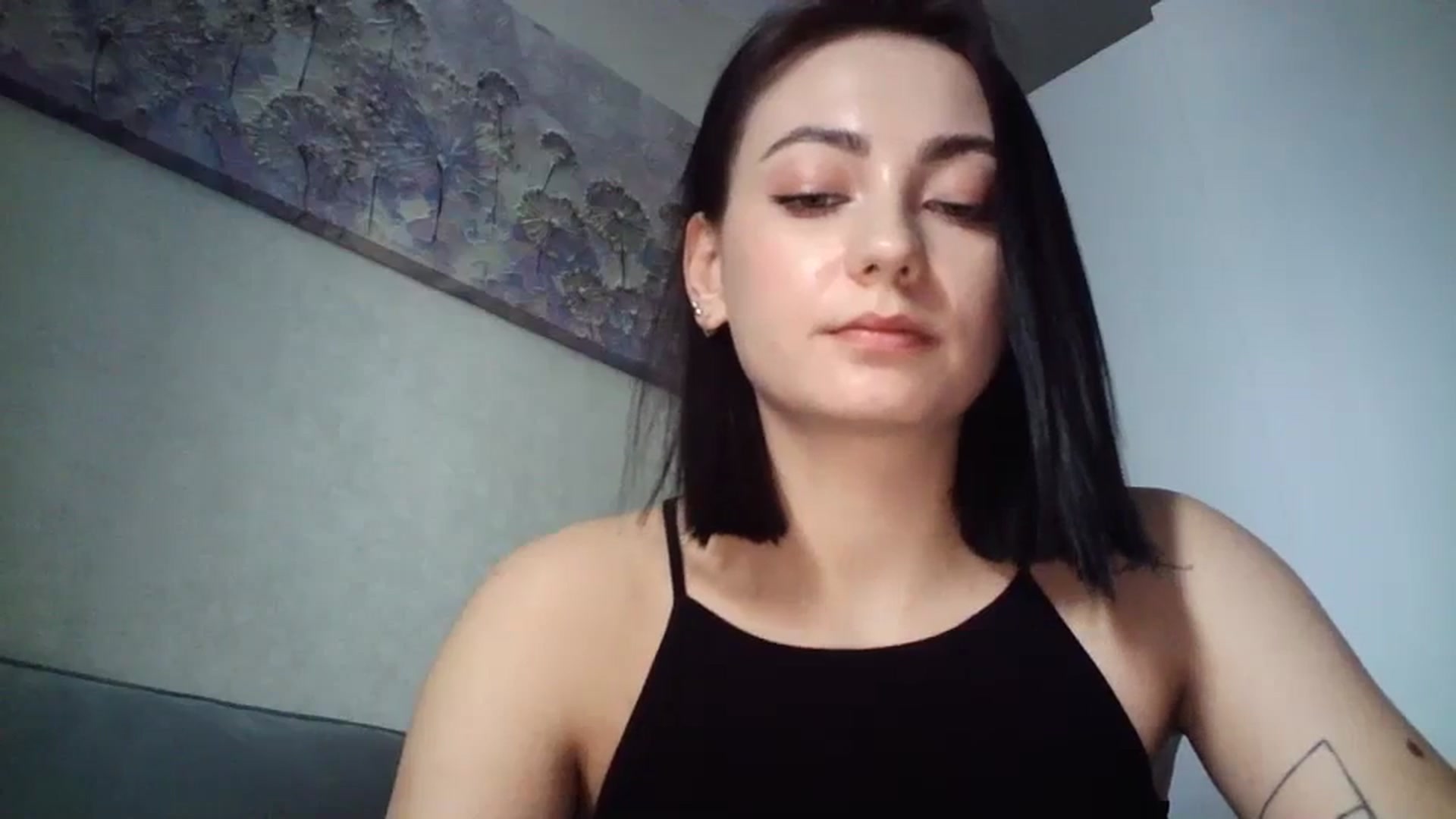 Gallery image thumbnail from flower_girll's myfreecams stream on, 03/05/2024, 12:47 image 13 of 20
