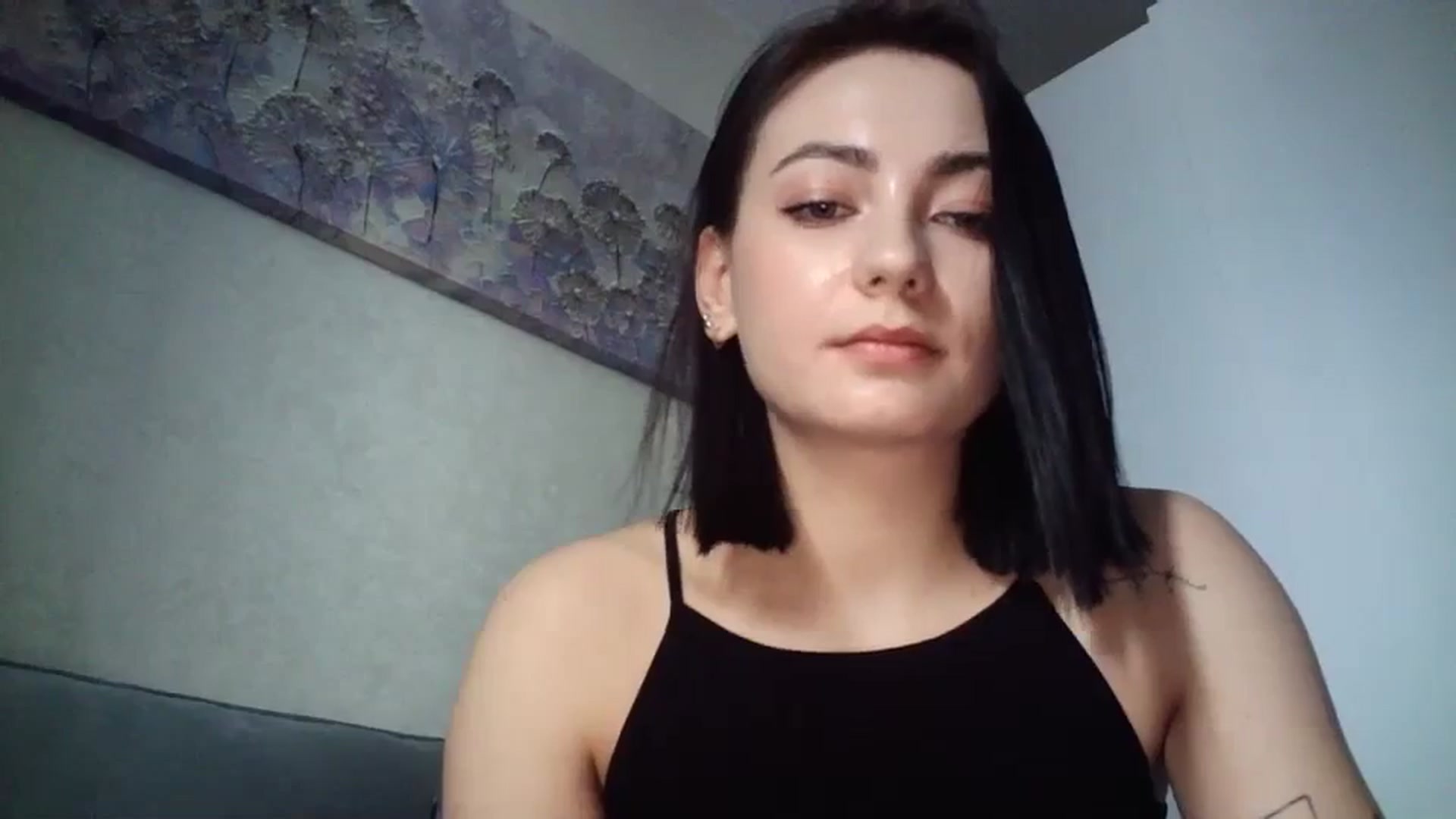 Gallery image thumbnail from flower_girll's myfreecams stream on, 03/05/2024, 12:47 image 14 of 20