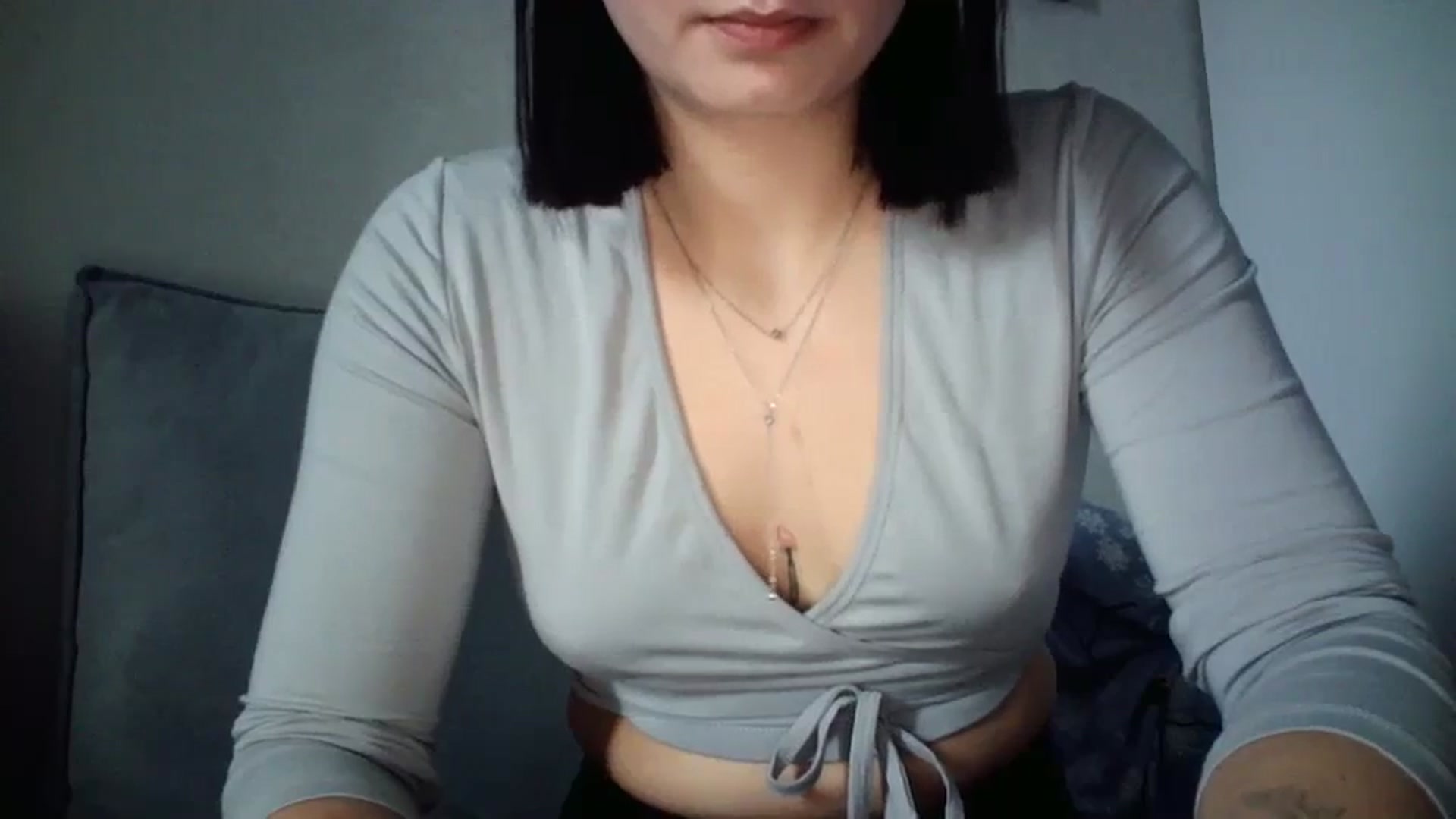 Gallery image thumbnail from flower_girll's myfreecams stream on, 03/06/2024, 13:36 image 6 of 20