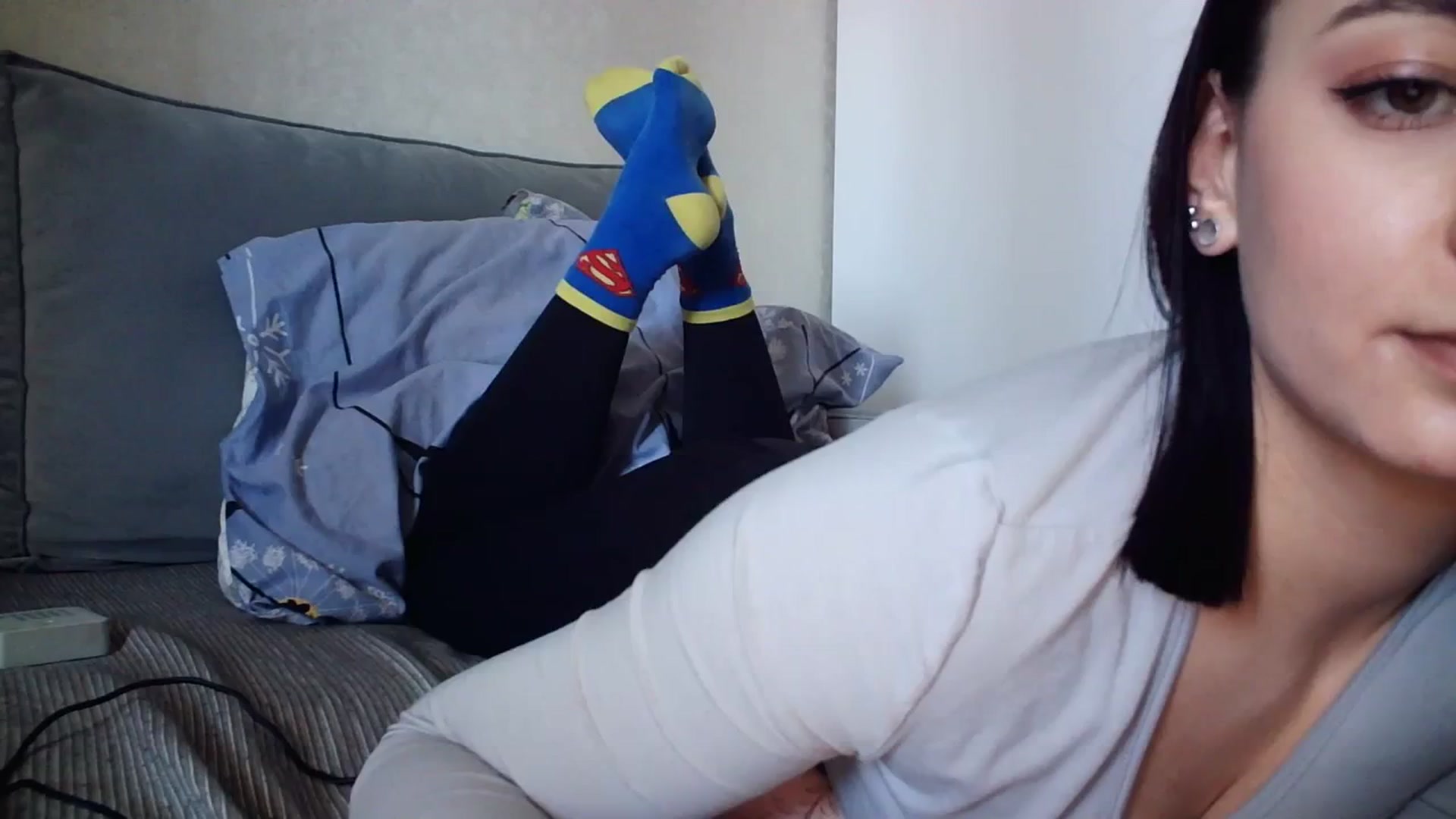 Gallery image thumbnail from flower_girll's myfreecams stream on, 03/08/2024, 12:58 image 14 of 20