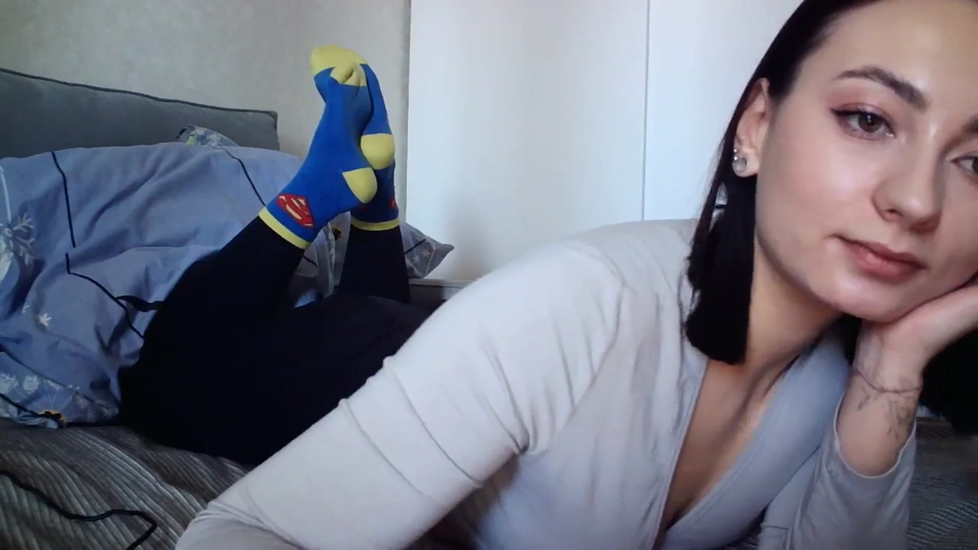 Gallery image thumbnail from flower_girll's myfreecams stream on, 03/08/2024, 12:58 image 10 of 20