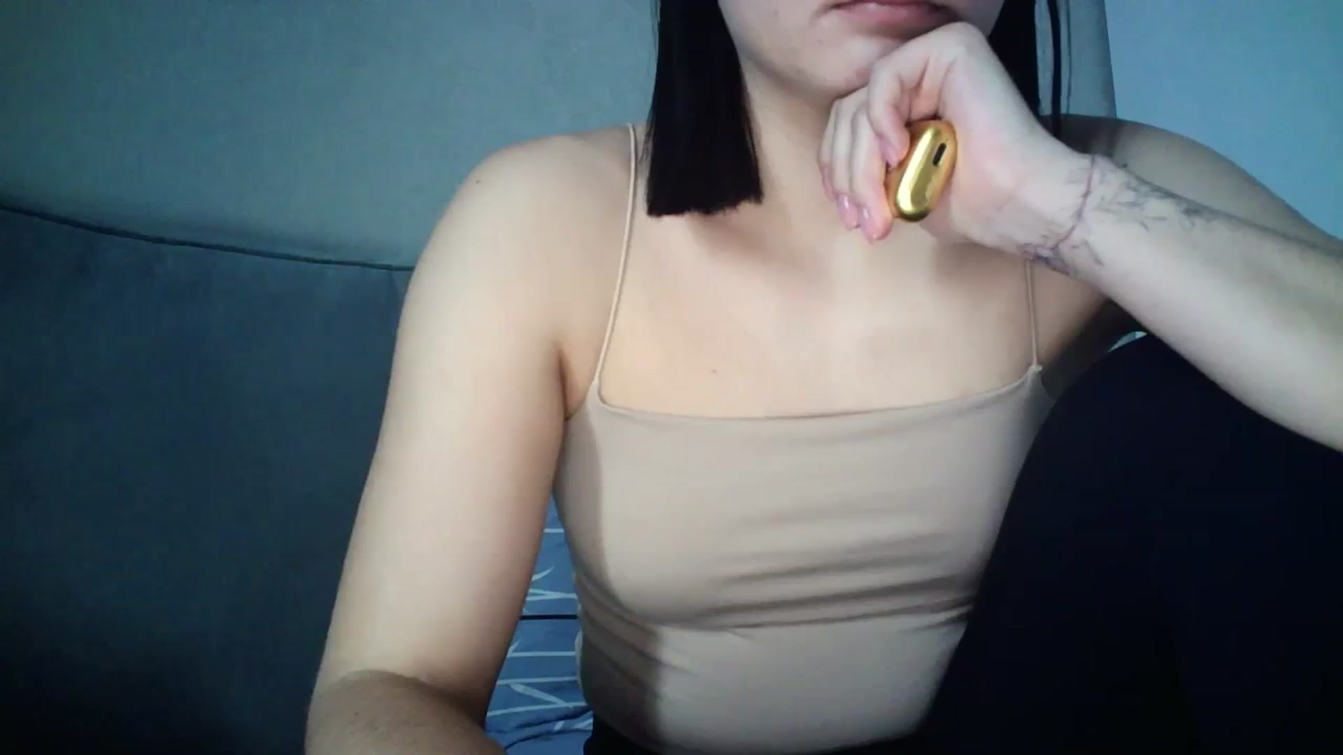 Gallery image thumbnail from flower_girll's myfreecams stream on, 03/12/2024, 13:16 image 19 of 20