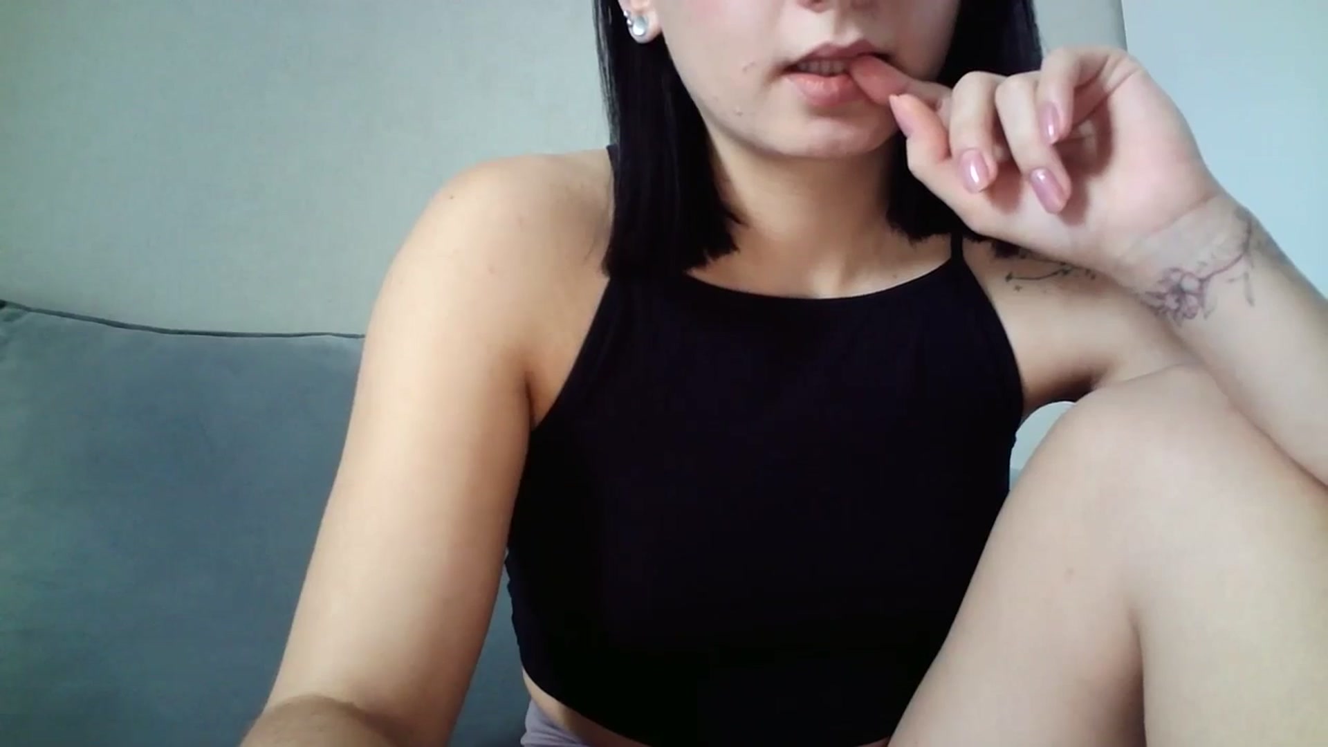 Gallery image thumbnail from flower_girll's myfreecams stream on, 03/21/2024, 13:03 image 19 of 20