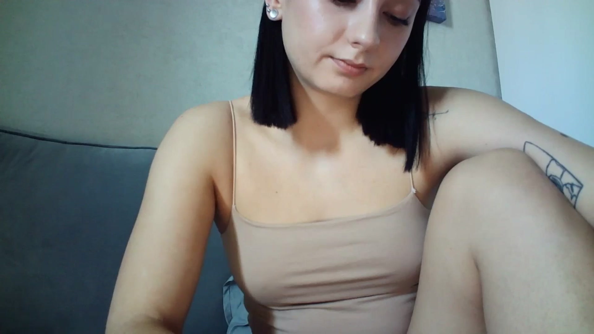 Gallery image thumbnail from flower_girll's myfreecams stream on, 03/27/2024, 11:30 image 13 of 20