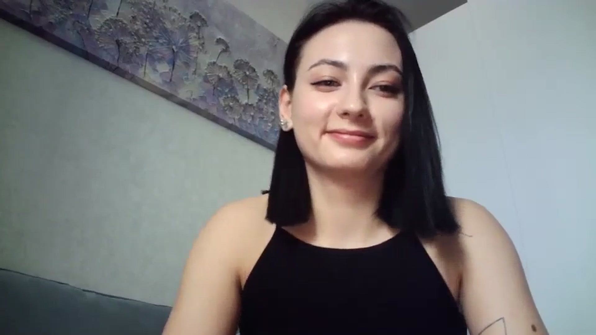 Gallery image thumbnail from flower_girll's myfreecams stream on, 03/28/2024, 13:16 image 6 of 20