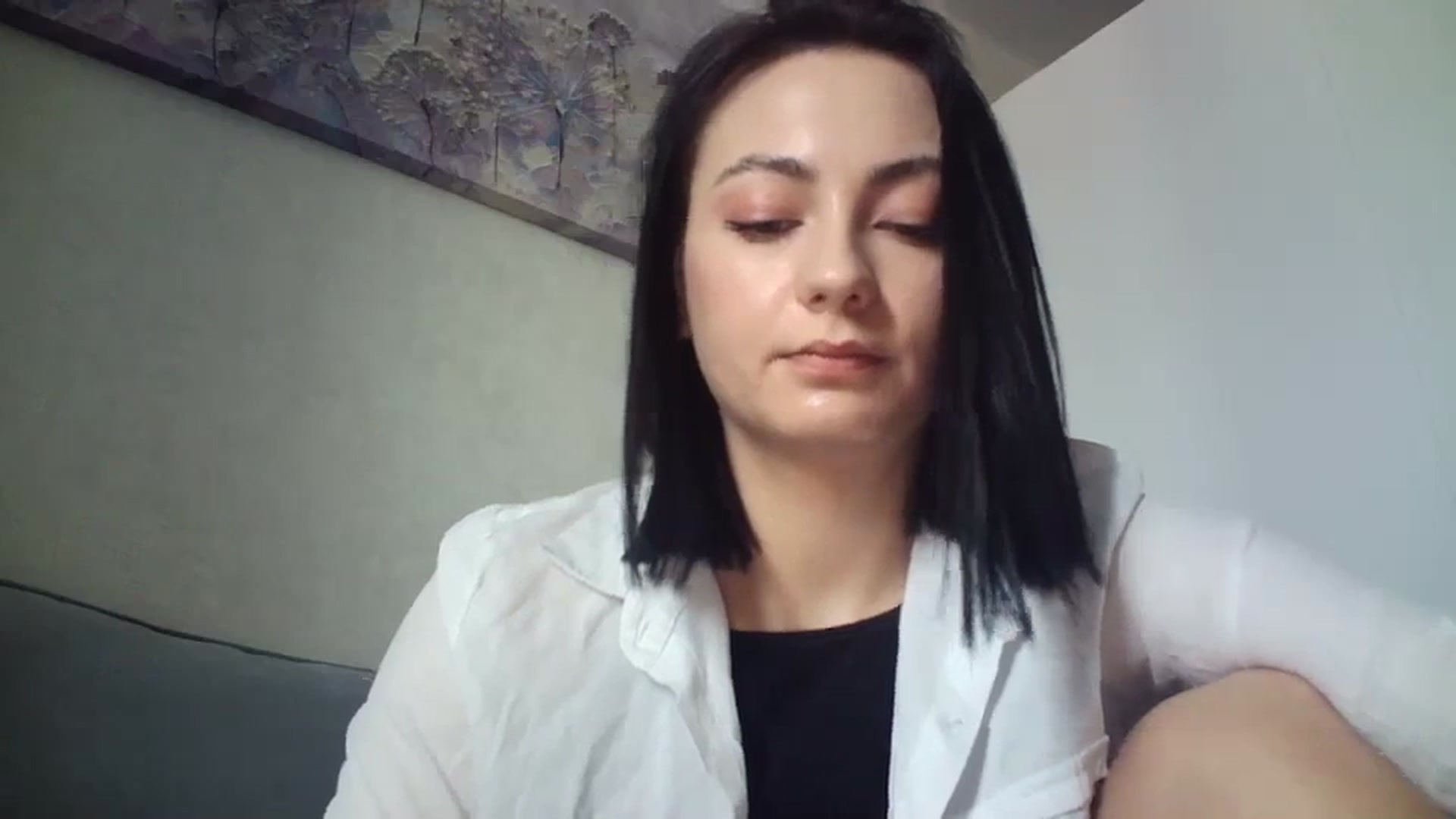 Gallery image thumbnail from flower_girll's myfreecams stream on, 04/01/2024, 11:12 image 2 of 20