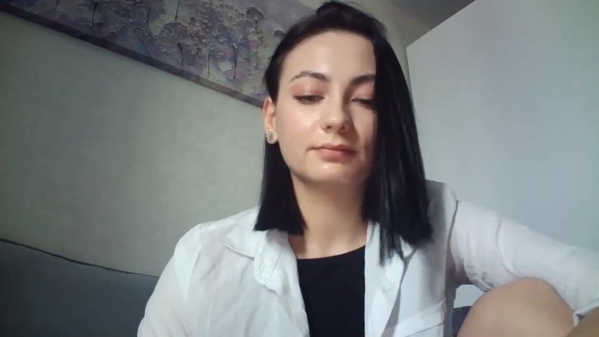 Gallery image thumbnail from flower_girll's myfreecams stream on, 04/01/2024, 11:12 image 11 of 20