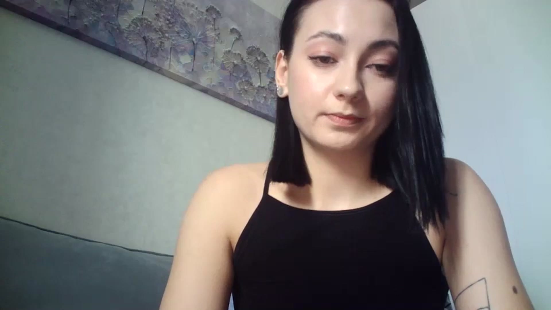 Gallery image thumbnail from flower_girll's myfreecams stream on, 04/01/2024, 12:14 image 10 of 20