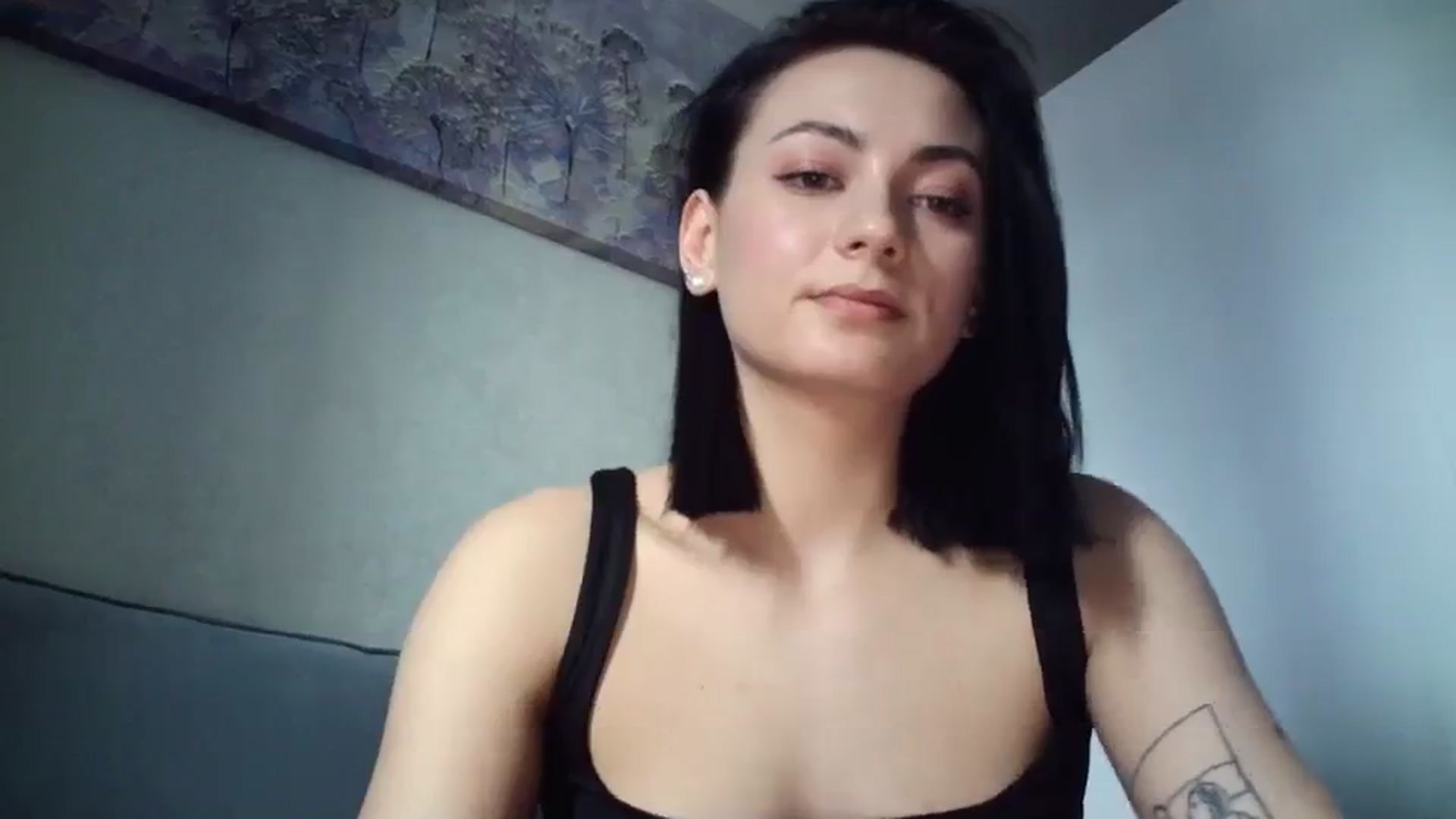 Gallery image thumbnail from flower_girll's myfreecams stream on, 04/03/2024, 12:28 image 3 of 20