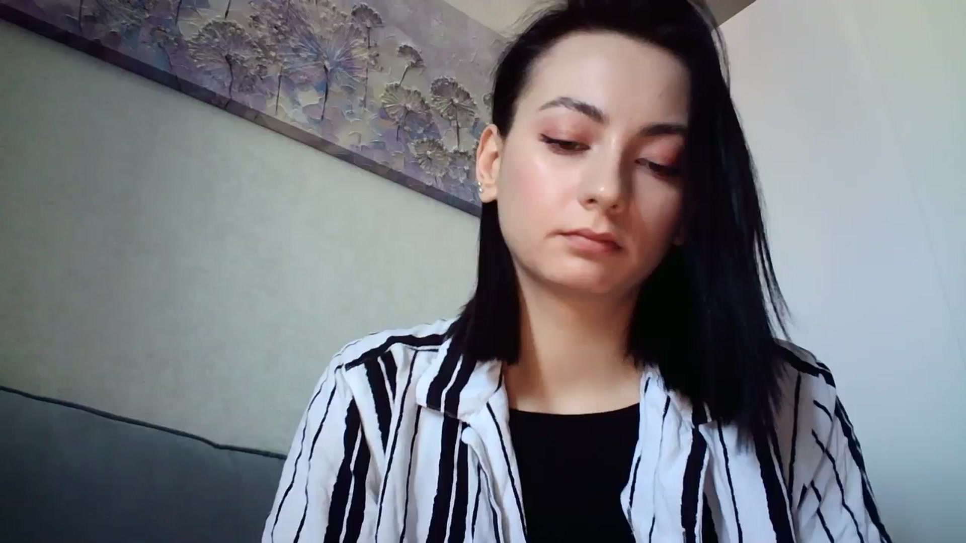 Gallery image thumbnail from flower_girll's myfreecams stream on, 04/09/2024, 10:09 image 1 of 20