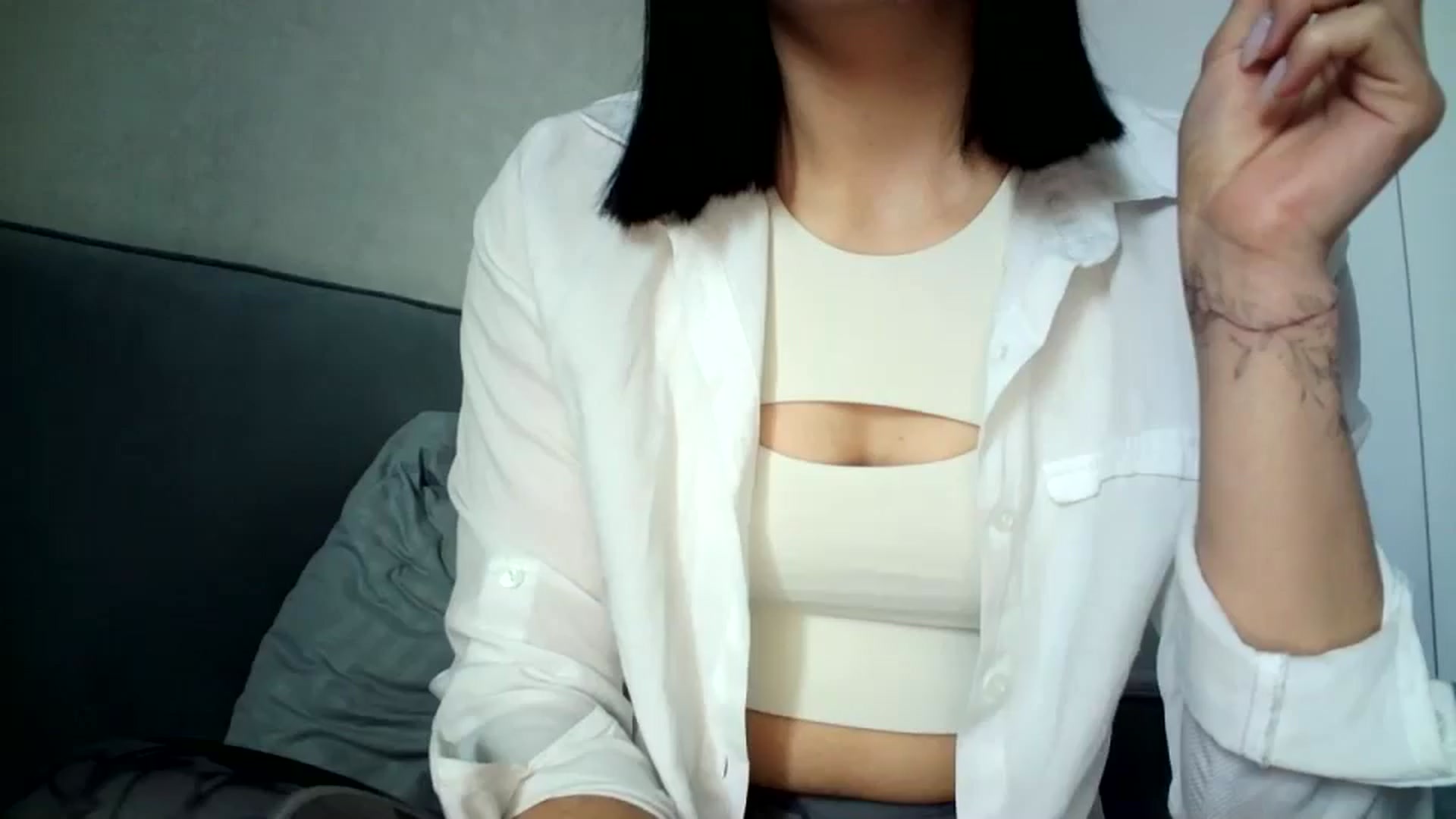 Gallery image thumbnail from flower_girll's myfreecams stream on, 05/15/2024, 09:57 image 1 of 20