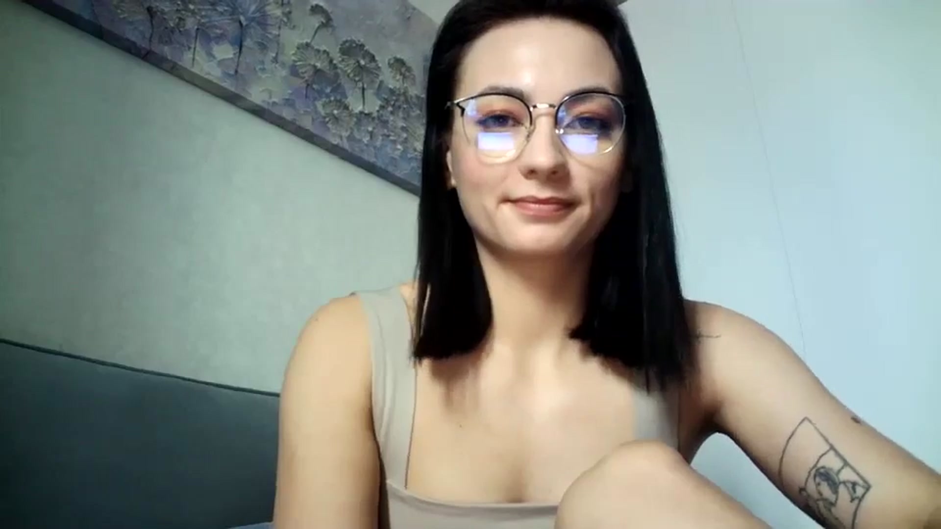 Gallery image thumbnail from flower_girll's myfreecams stream on, 05/31/2024, 10:23 image 16 of 20