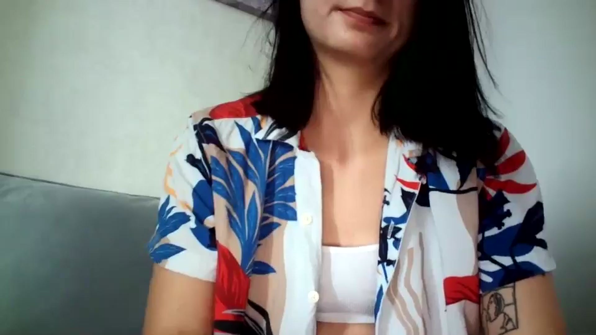 Gallery image thumbnail from flower_girll's myfreecams stream on, 06/10/2024, 10:38 image 16 of 20