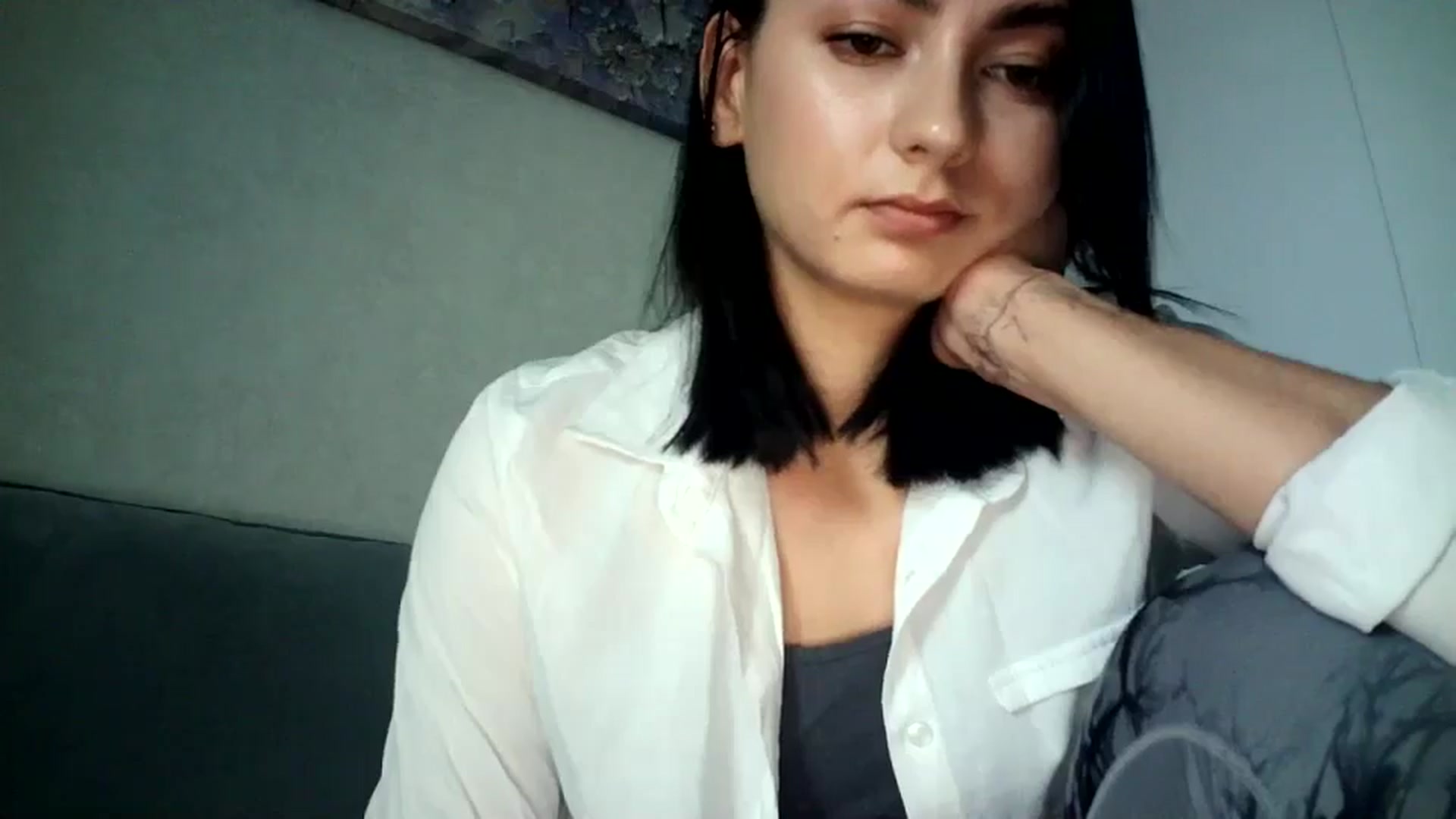 Gallery image thumbnail from flower_girll's myfreecams stream on, 06/12/2024, 11:31 image 7 of 20