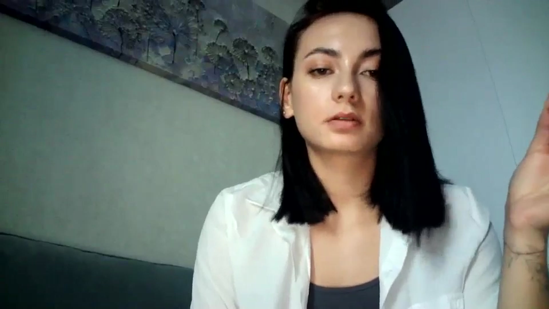 Gallery image thumbnail from flower_girll's myfreecams stream on, 06/12/2024, 11:31 image 6 of 20