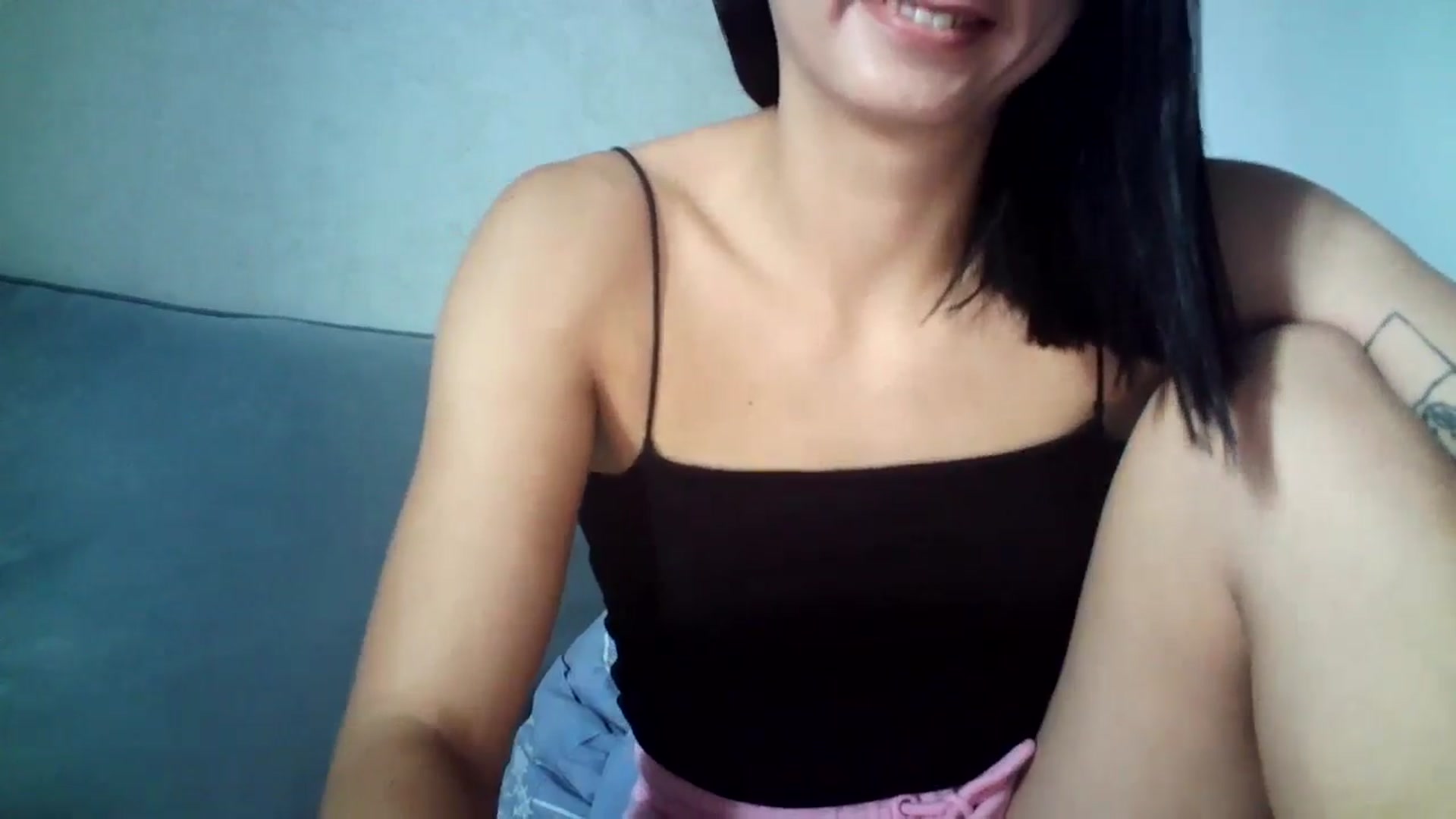 Gallery image thumbnail from flower_girll's myfreecams stream on, 07/05/2024, 11:52 image 2 of 20