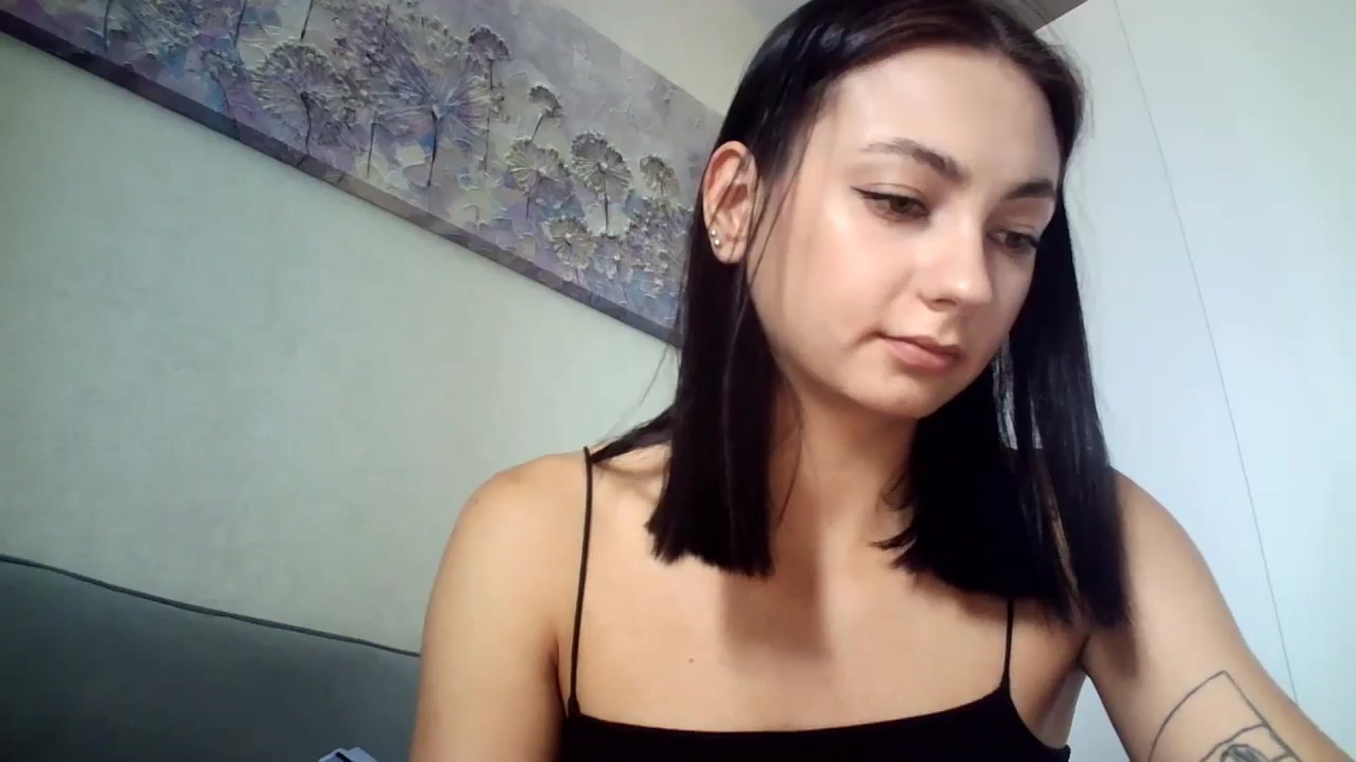 Gallery image thumbnail from flower_girll's myfreecams stream on, 07/08/2024, 10:58 image 4 of 20