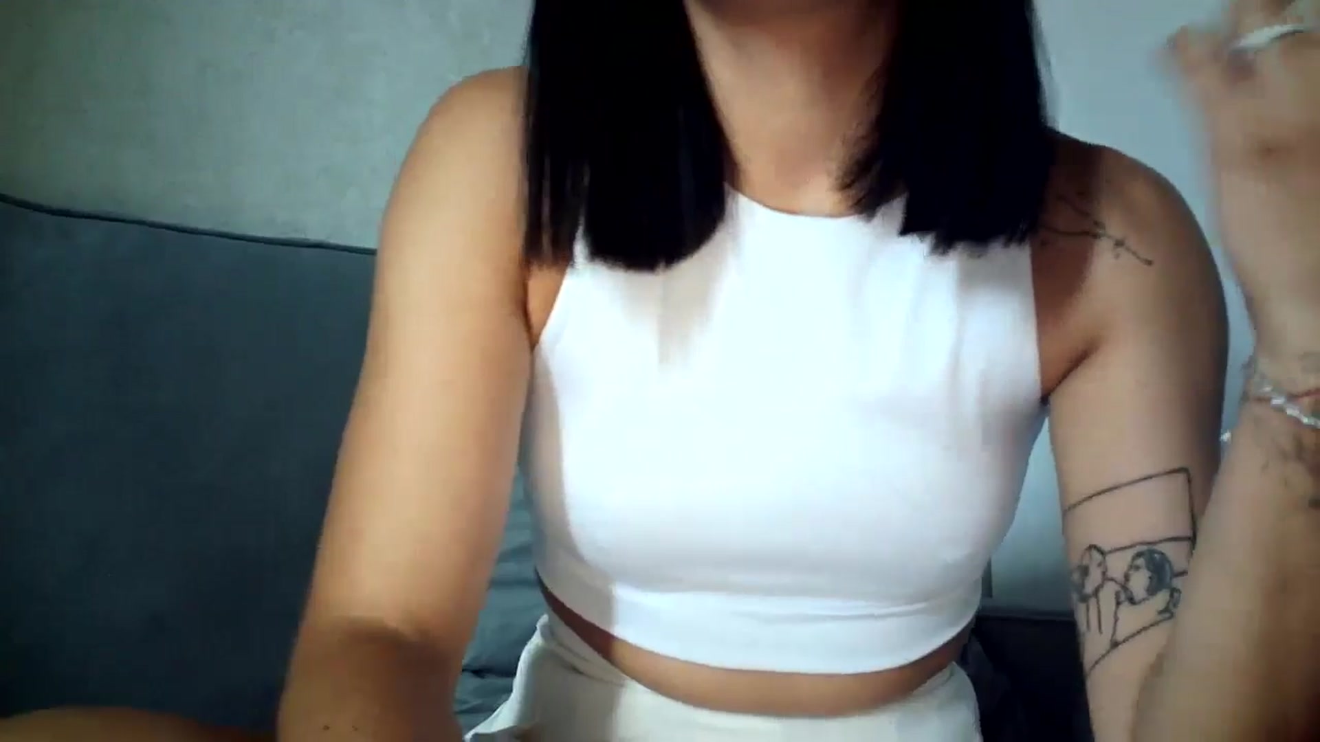 Gallery image thumbnail from flower_girll's myfreecams stream on, 07/15/2024, 11:24 image 15 of 20