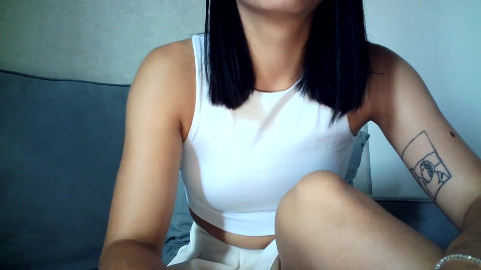 Gallery image thumbnail from flower_girll's myfreecams stream on, 07/15/2024, 11:54 image 10 of 20