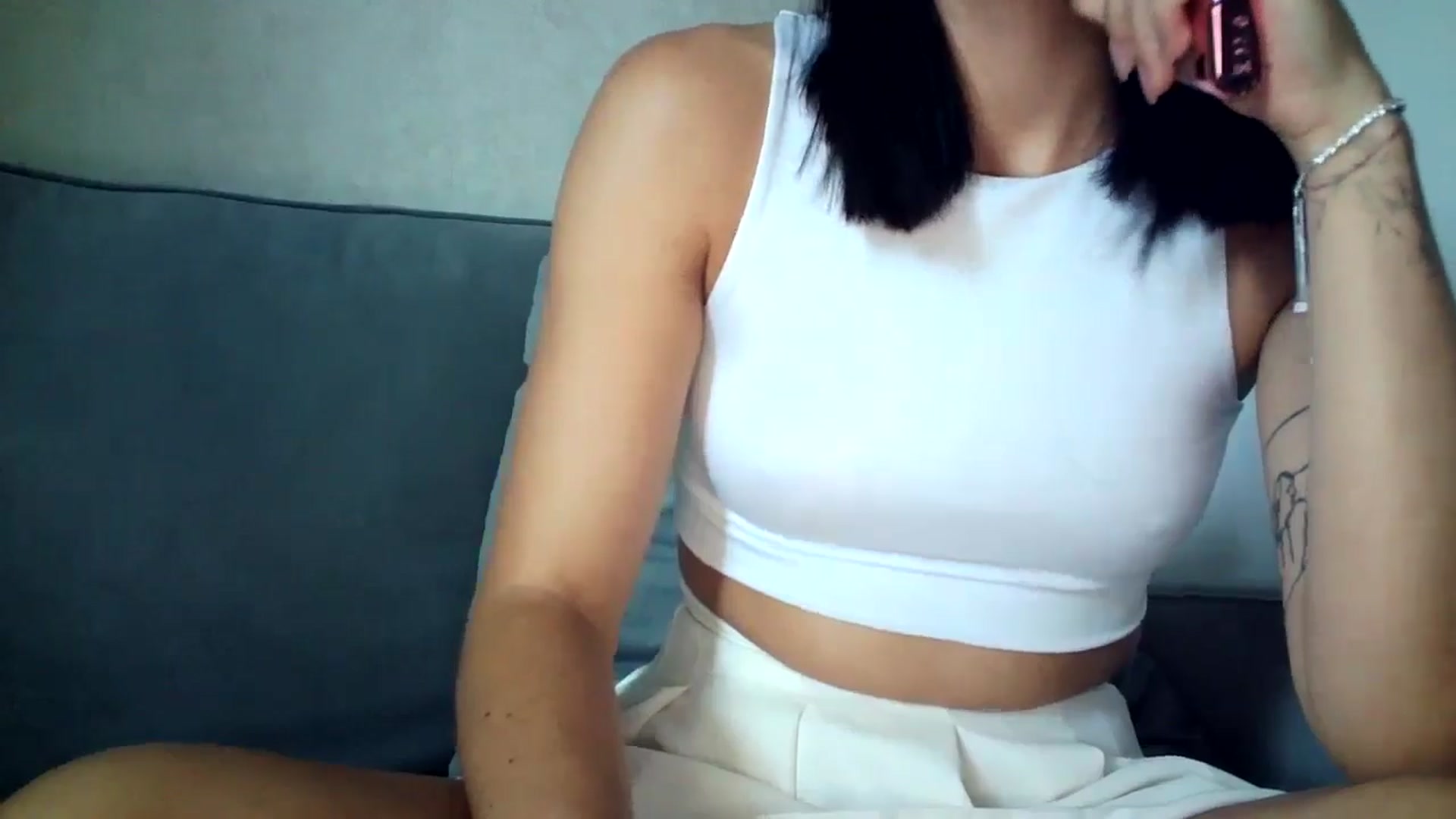 Gallery image thumbnail from flower_girll's myfreecams stream on, 07/15/2024, 11:54 image 6 of 20