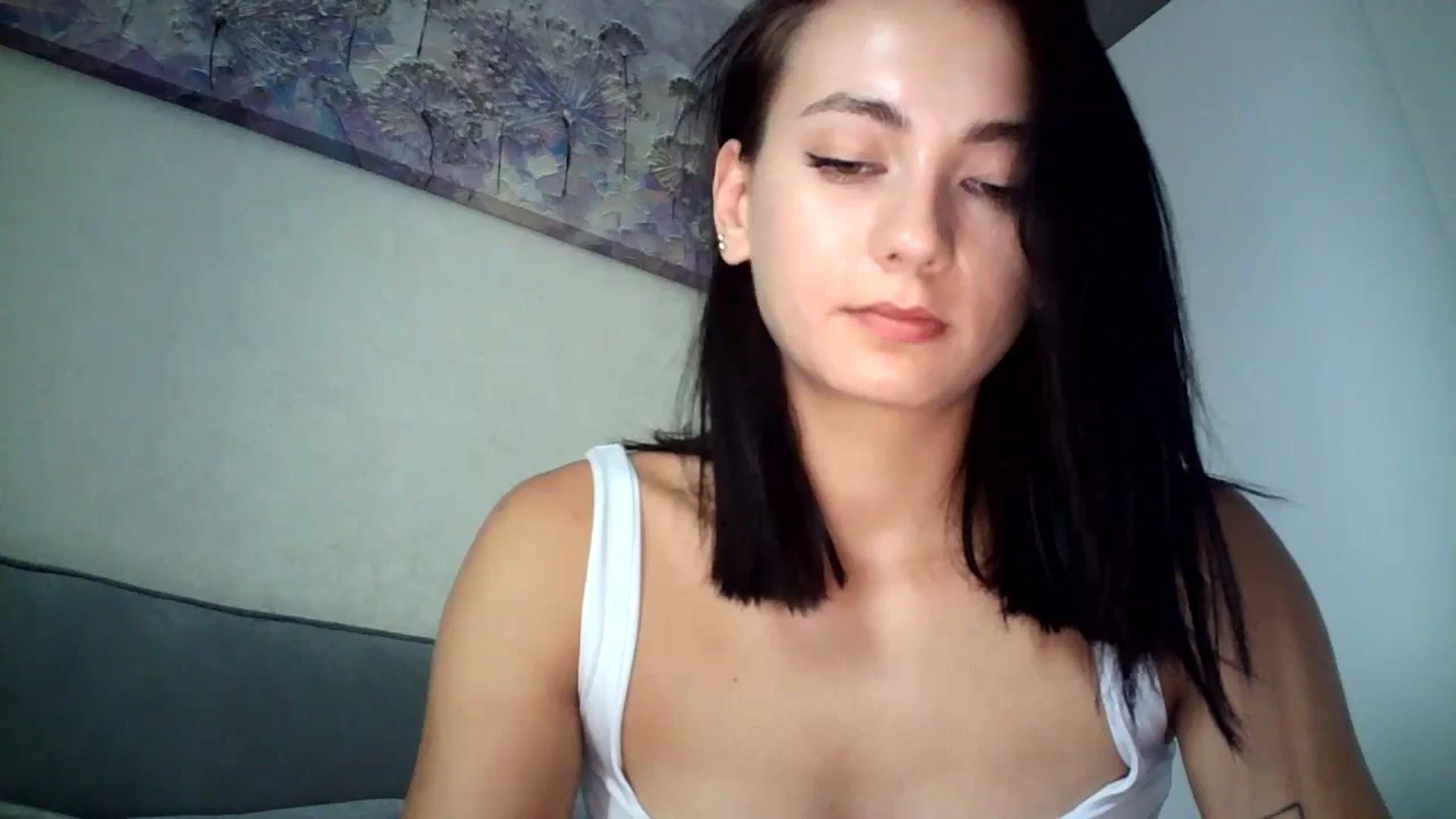 Gallery image thumbnail from flower_girll's myfreecams stream on, 07/18/2024, 12:06 image 14 of 20