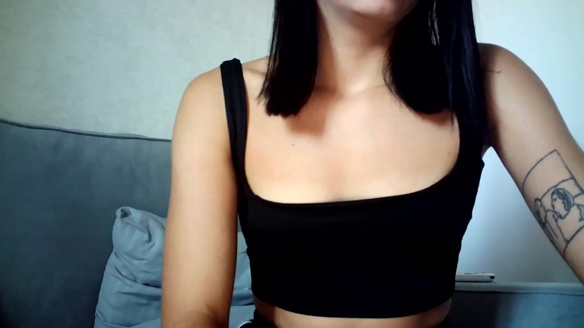 Gallery image thumbnail from flower_girll's myfreecams stream on, 07/23/2024, 11:30 image 9 of 20