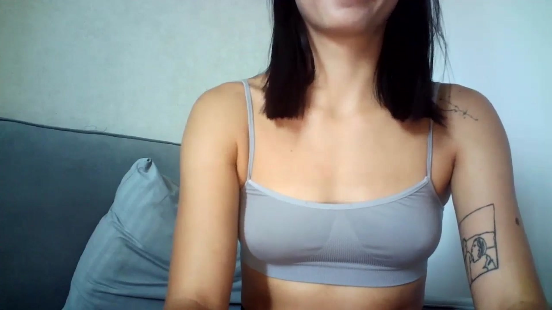 Gallery image thumbnail from flower_girll's myfreecams stream on, 07/25/2024, 10:34 image 8 of 20