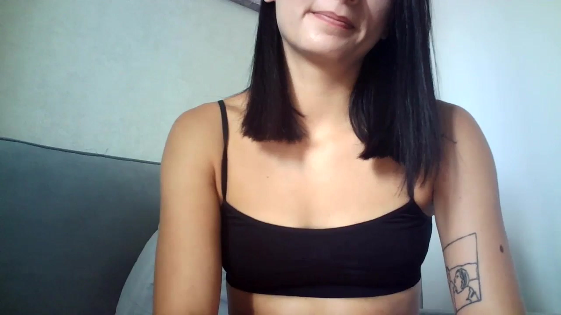 Gallery image thumbnail from flower_girll's myfreecams stream on, 07/31/2024, 10:25 image 5 of 20