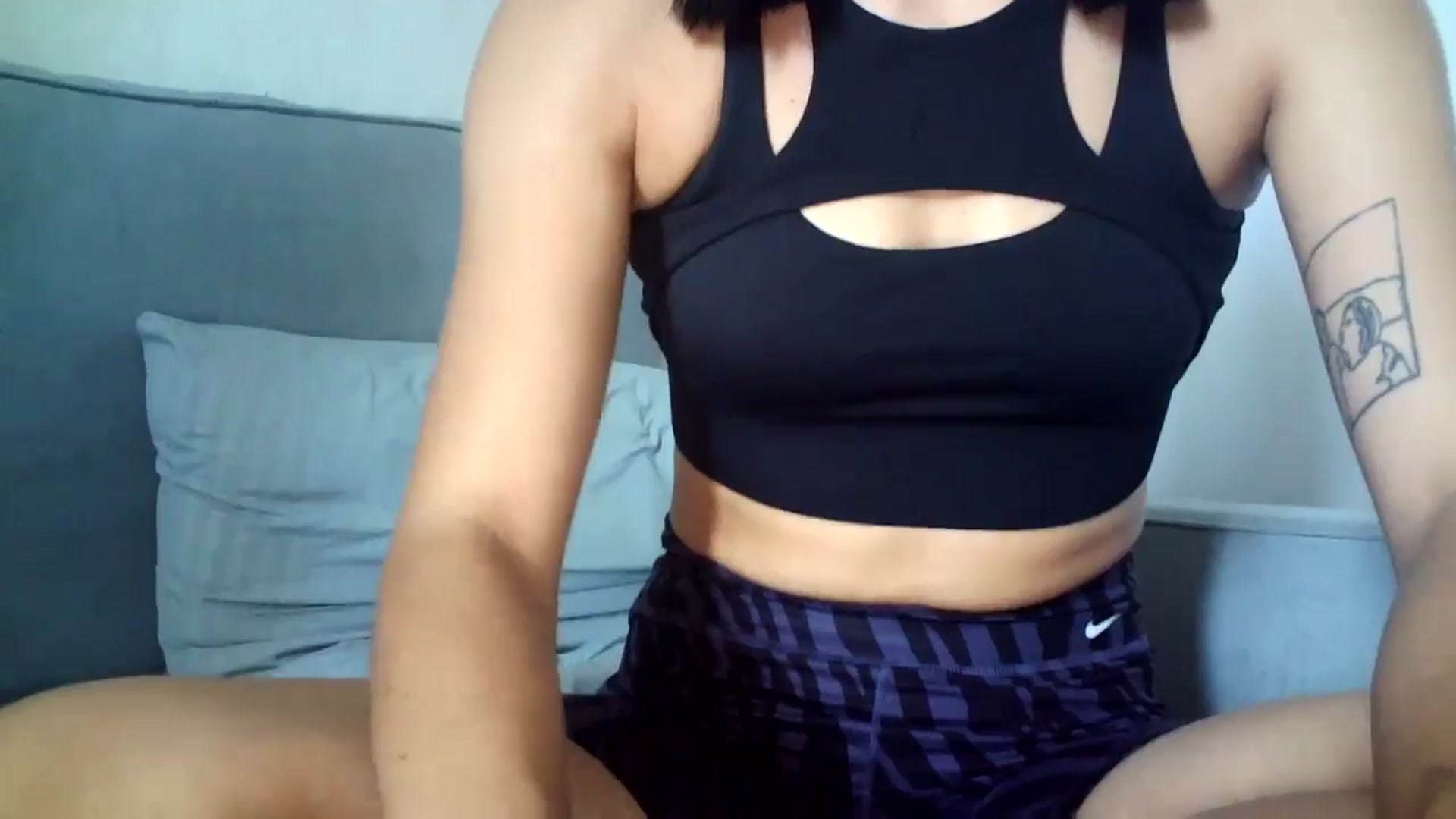 Gallery image thumbnail from flower_girll's myfreecams stream on, 08/02/2024, 09:56 image 7 of 20
