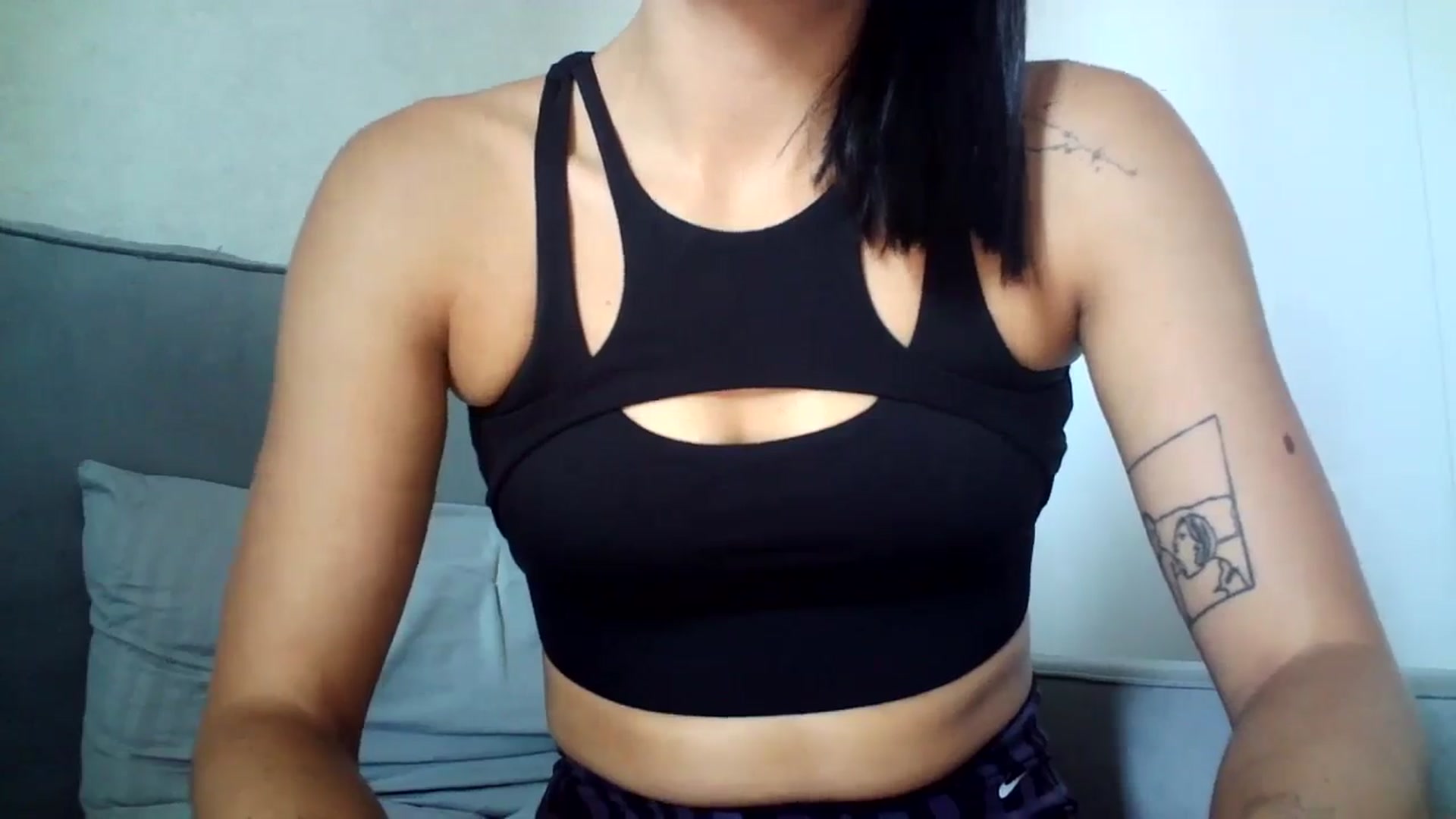 Gallery image thumbnail from flower_girll's myfreecams stream on, 08/02/2024, 09:56 image 12 of 20