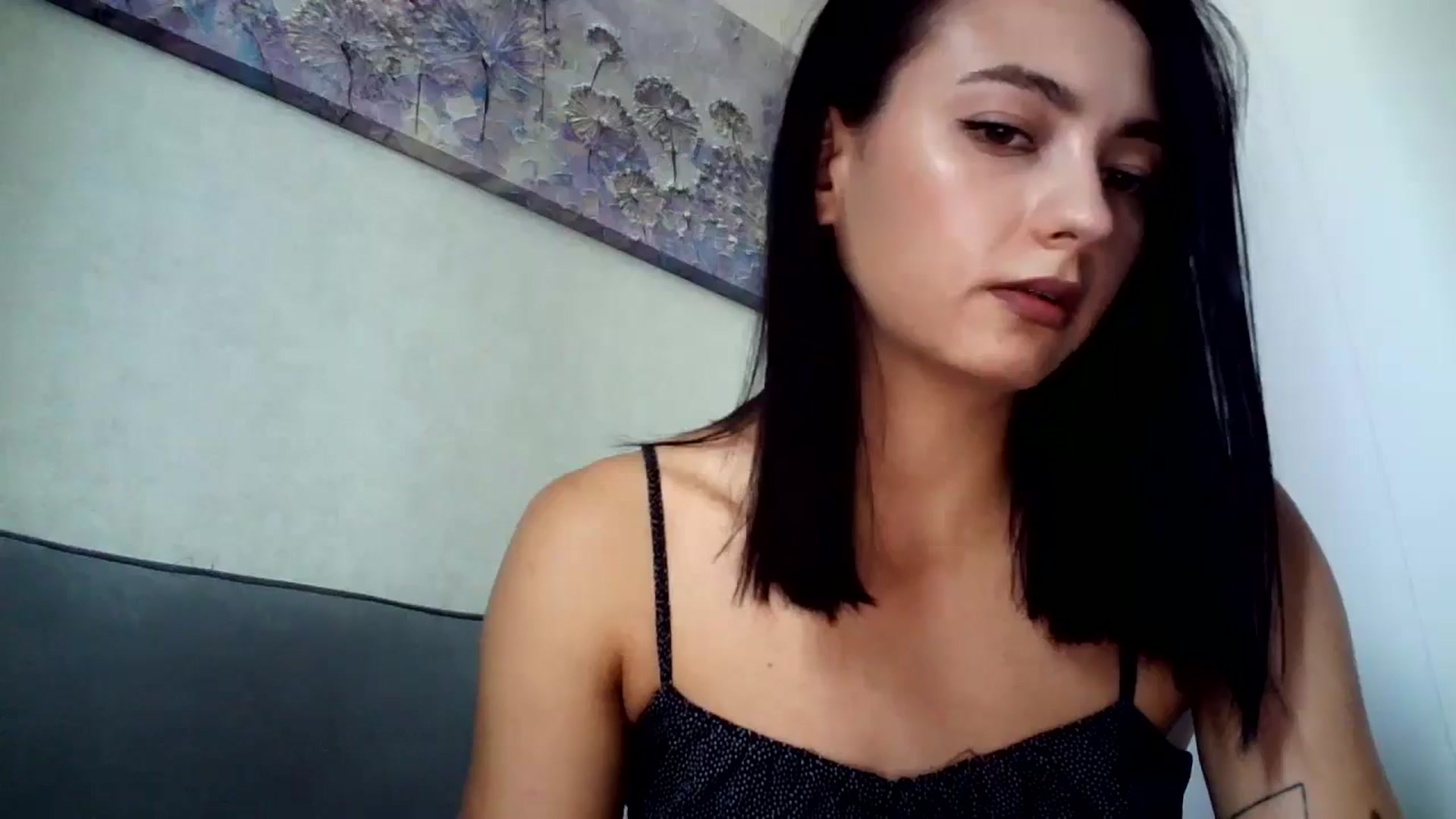 Gallery image thumbnail from flower_girll's myfreecams stream on, 08/22/2024, 11:08 image 5 of 20
