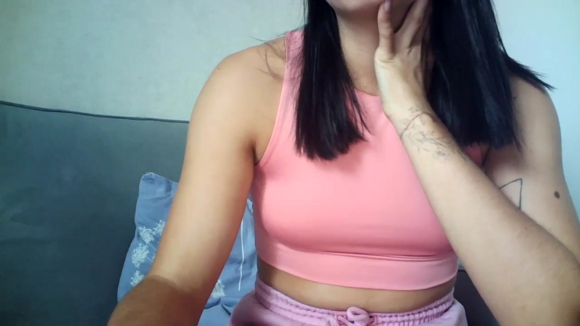 Gallery image thumbnail from flower_girll's myfreecams stream on, 09/20/2024, 11:00 image 14 of 20