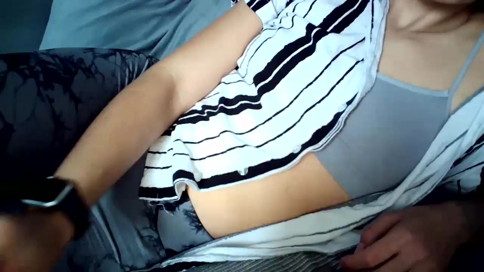 Gallery image thumbnail from flower_girll's myfreecams stream on, 10/04/2024, 10:50 image 10 of 20