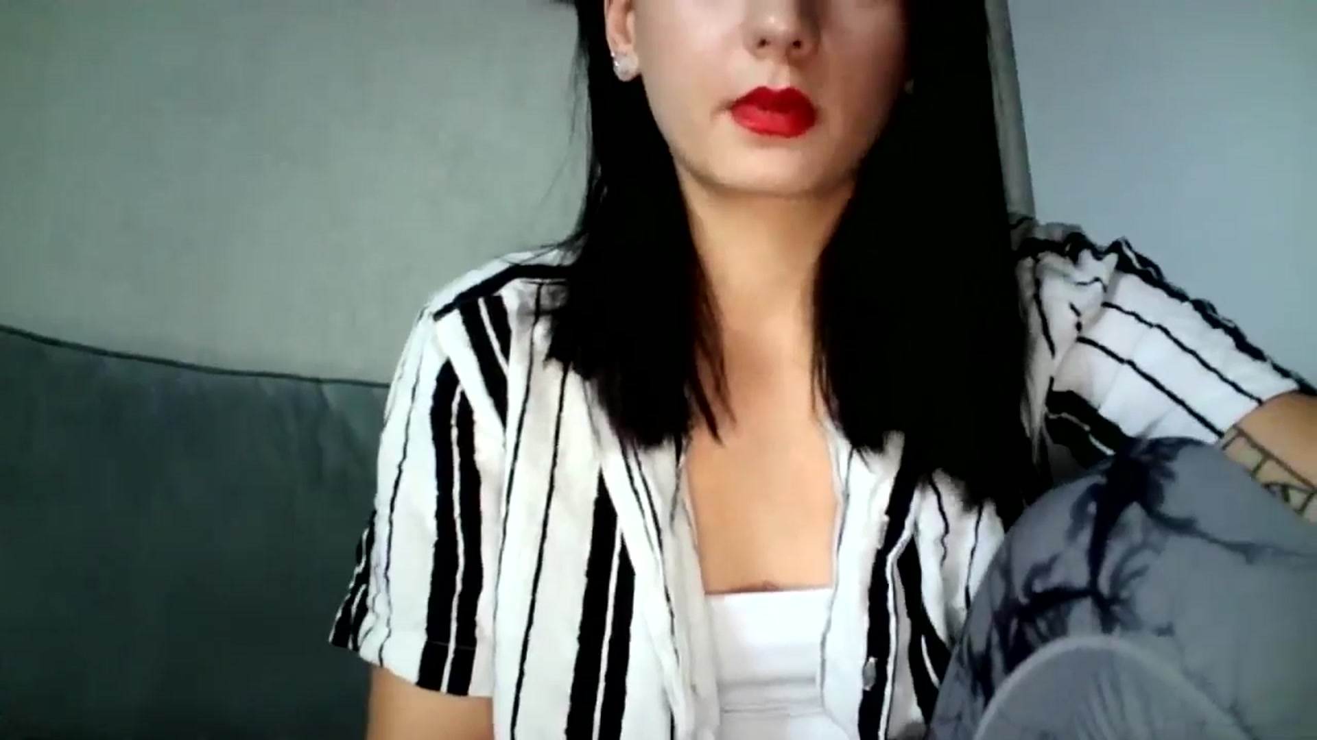 Gallery image thumbnail from flower_girll's myfreecams stream on, 10/07/2024, 10:47 image 12 of 20