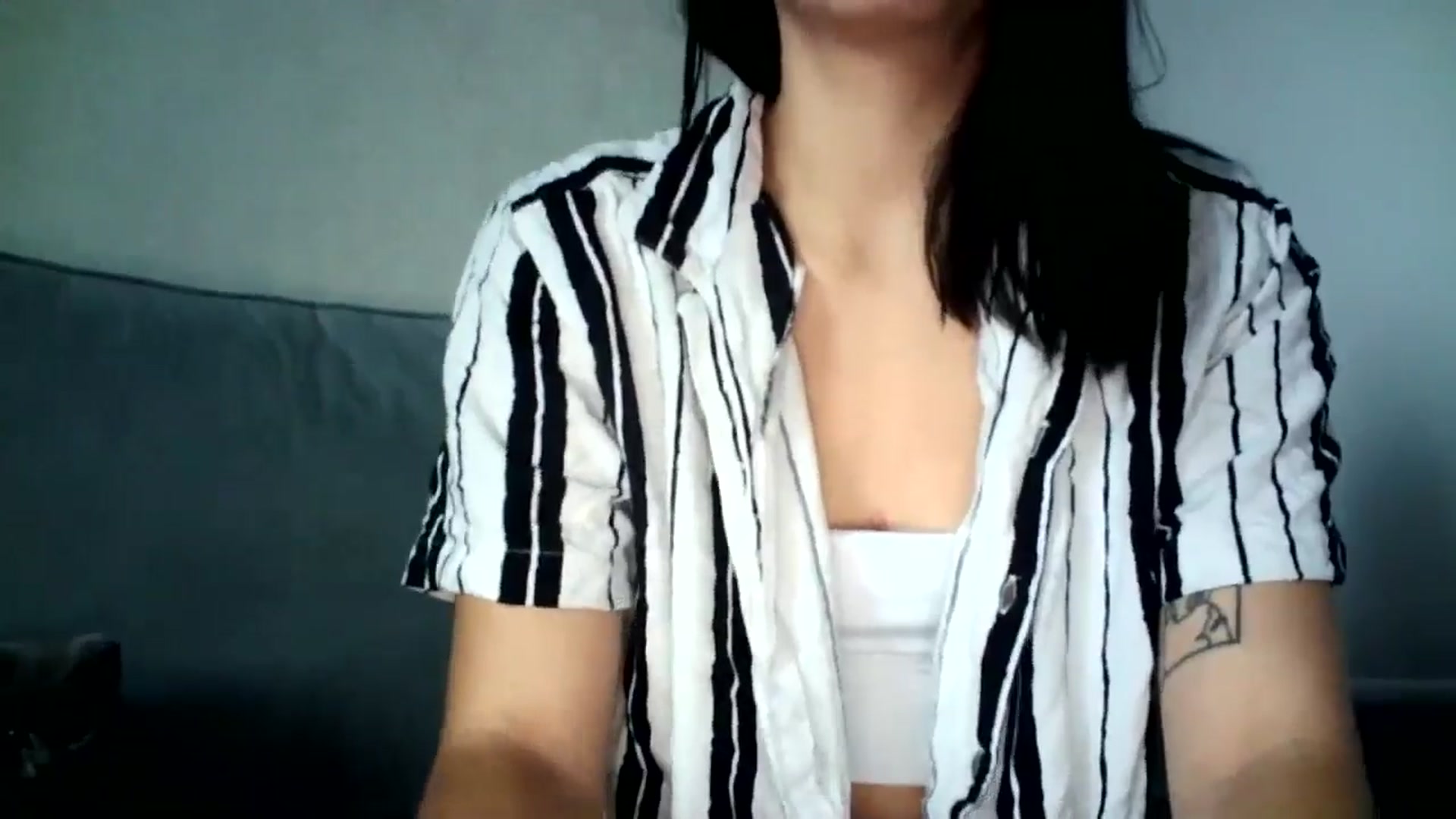 Gallery image thumbnail from flower_girll's myfreecams stream on, 10/07/2024, 10:47 image 2 of 20