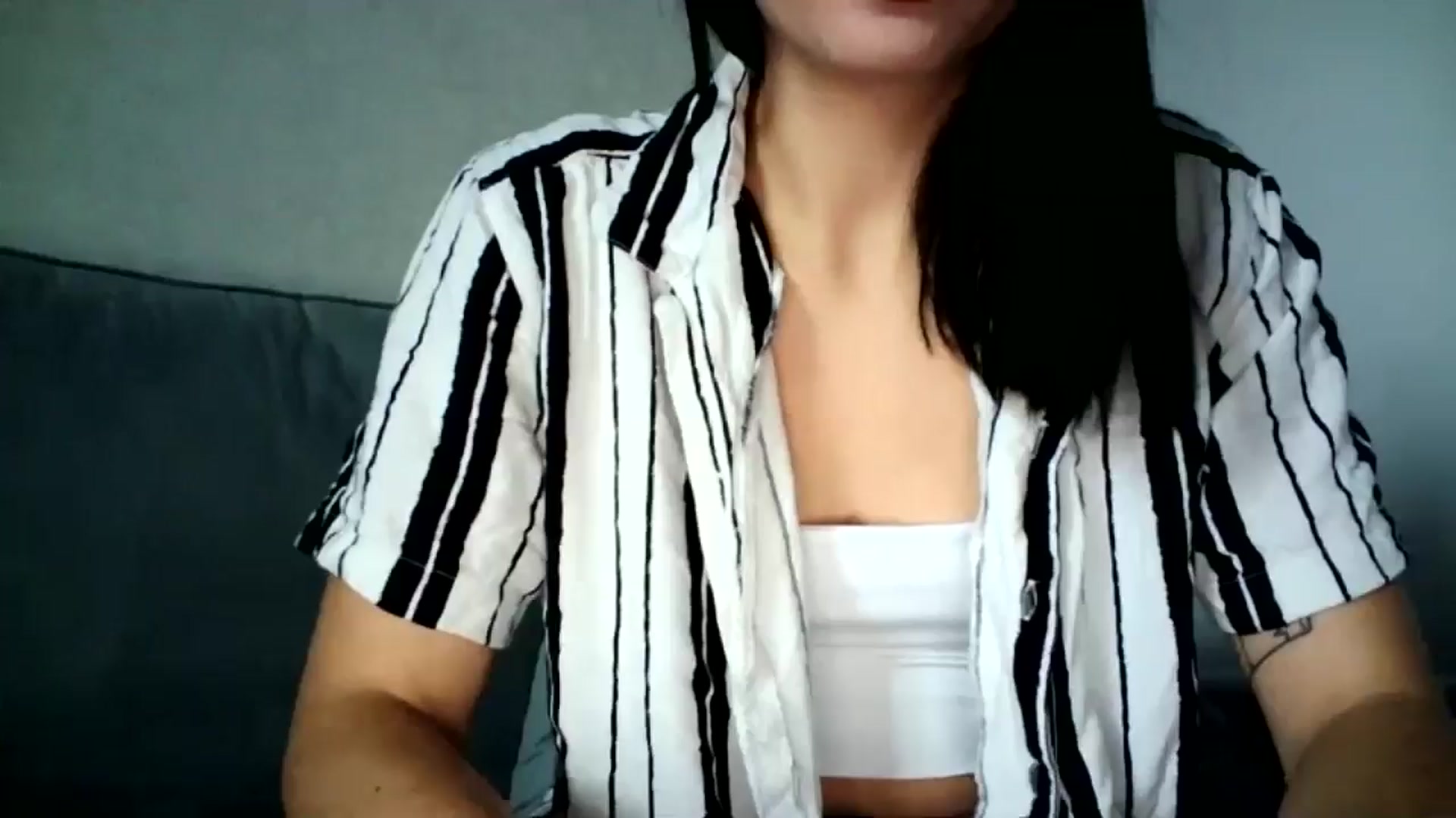 Gallery image thumbnail from flower_girll's myfreecams stream on, 10/07/2024, 10:47 image 1 of 20
